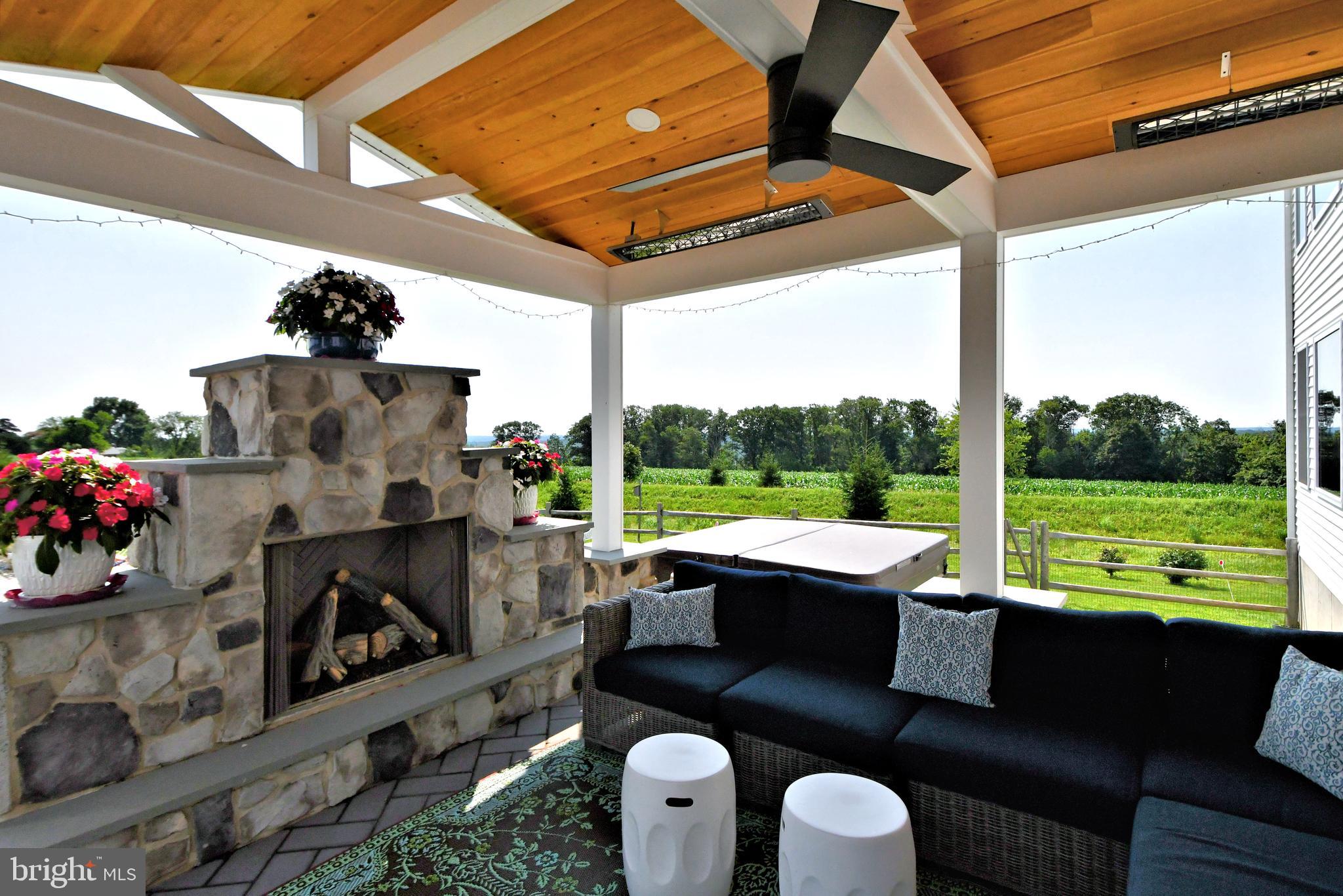 THE VINEYARD - Residential