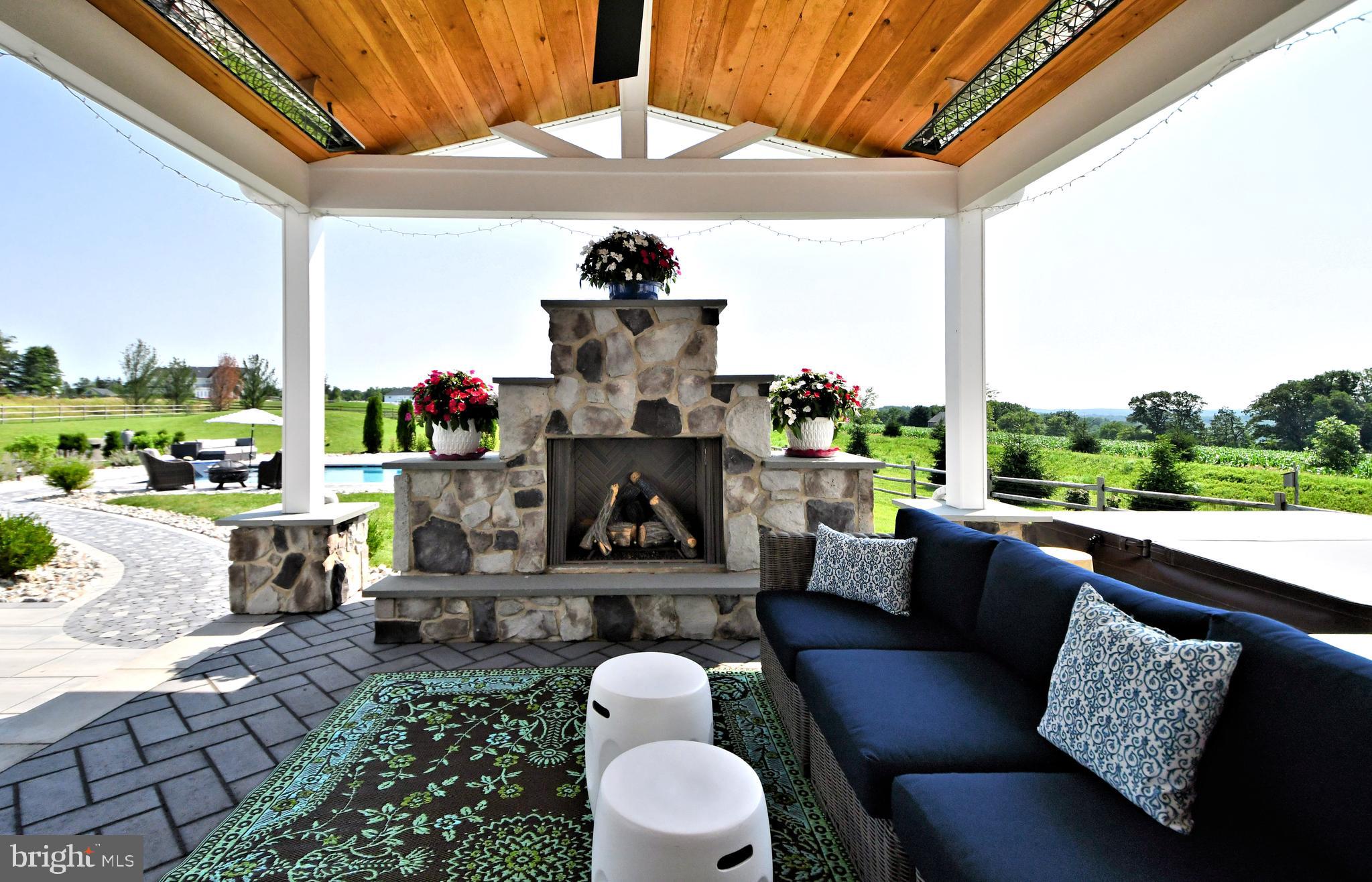 THE VINEYARD - Residential