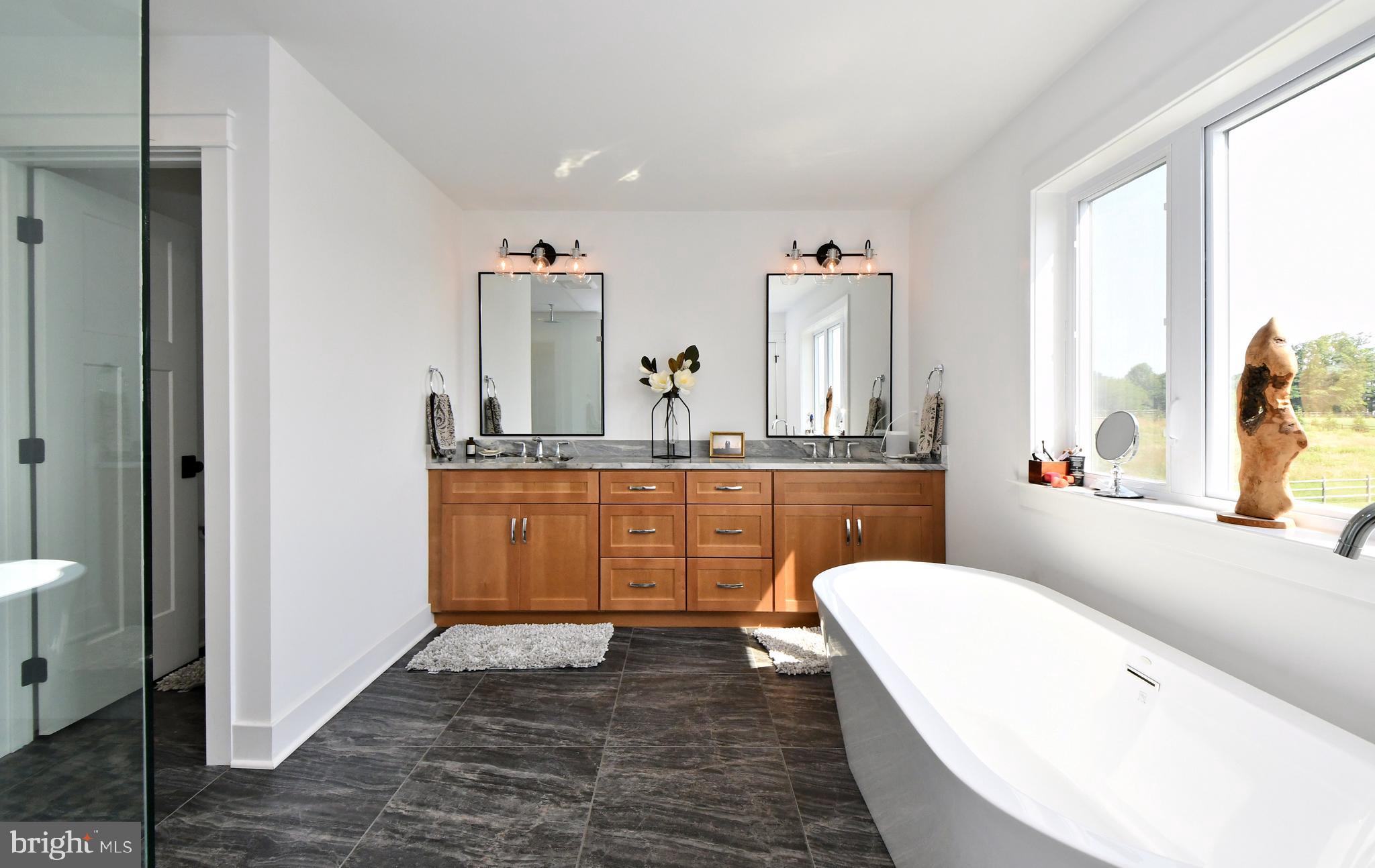 THE VINEYARD - Residential