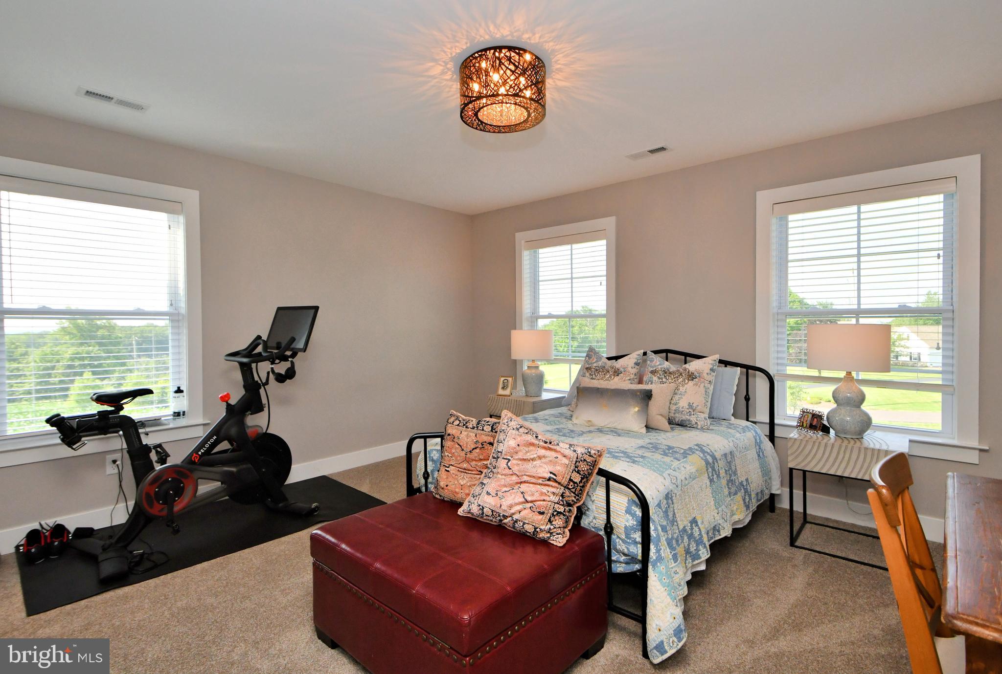 THE VINEYARD - Residential