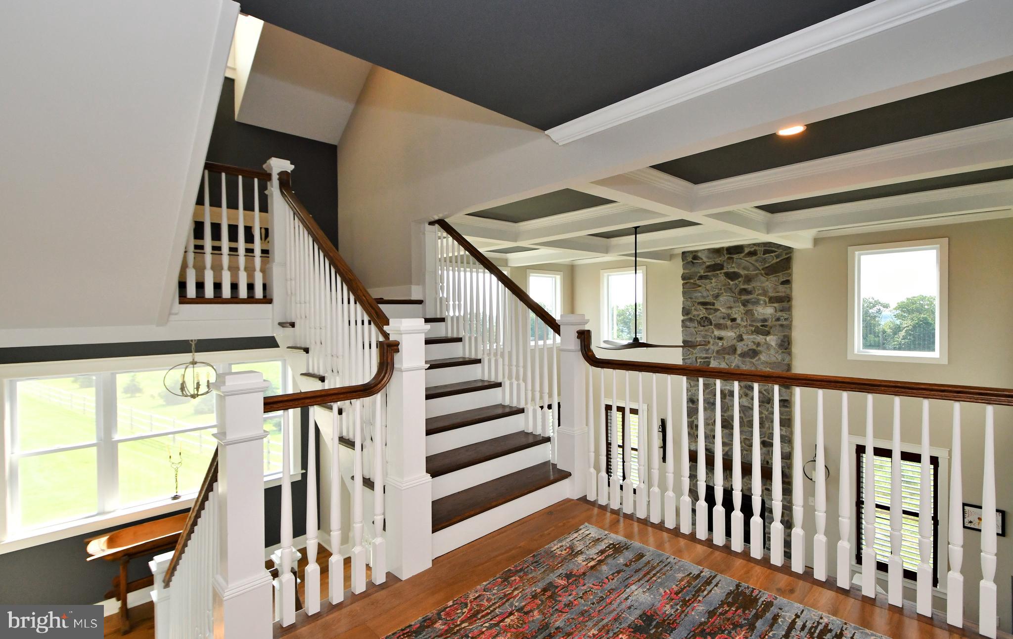 THE VINEYARD - Residential