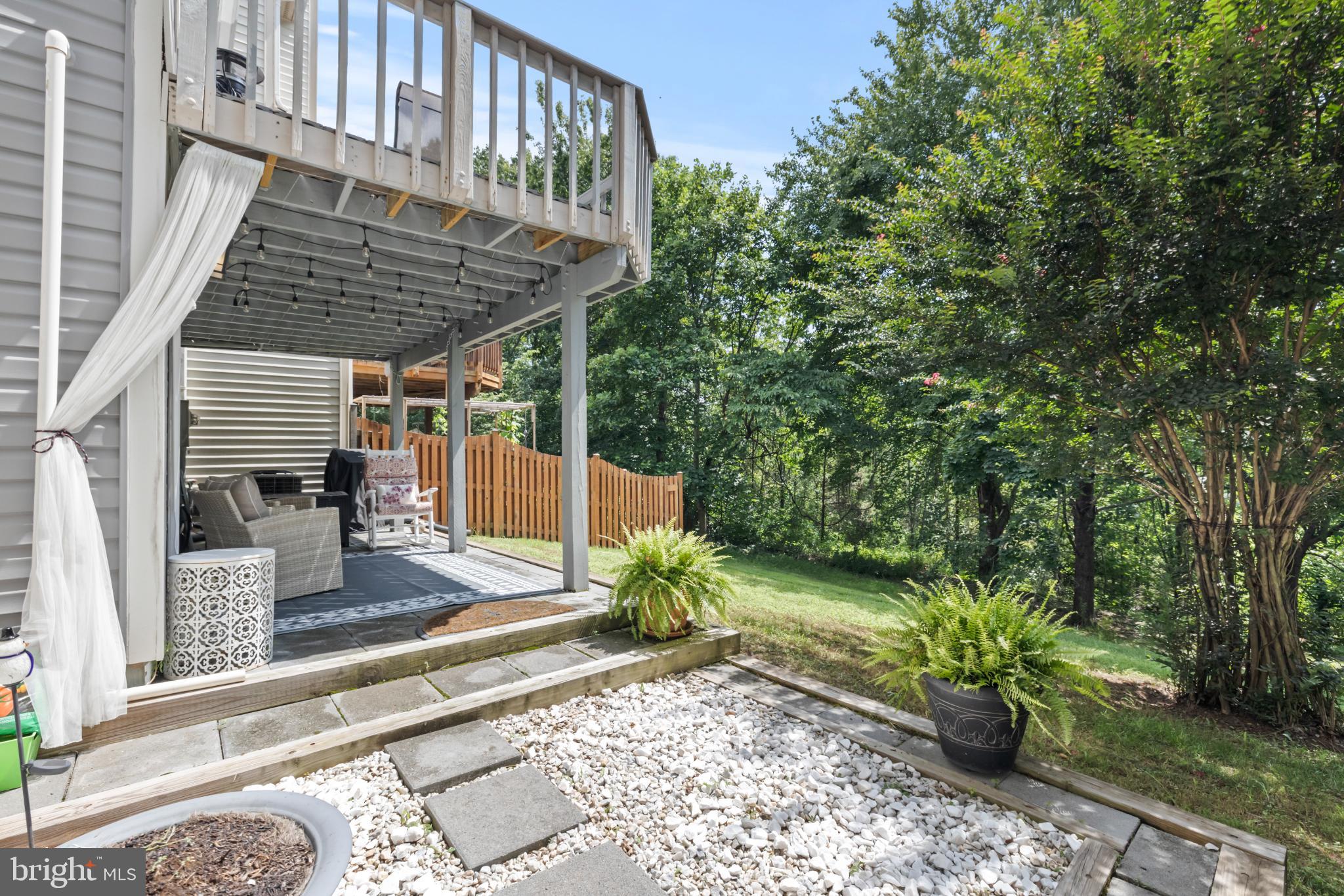 6554 PALISADES DRIVE
