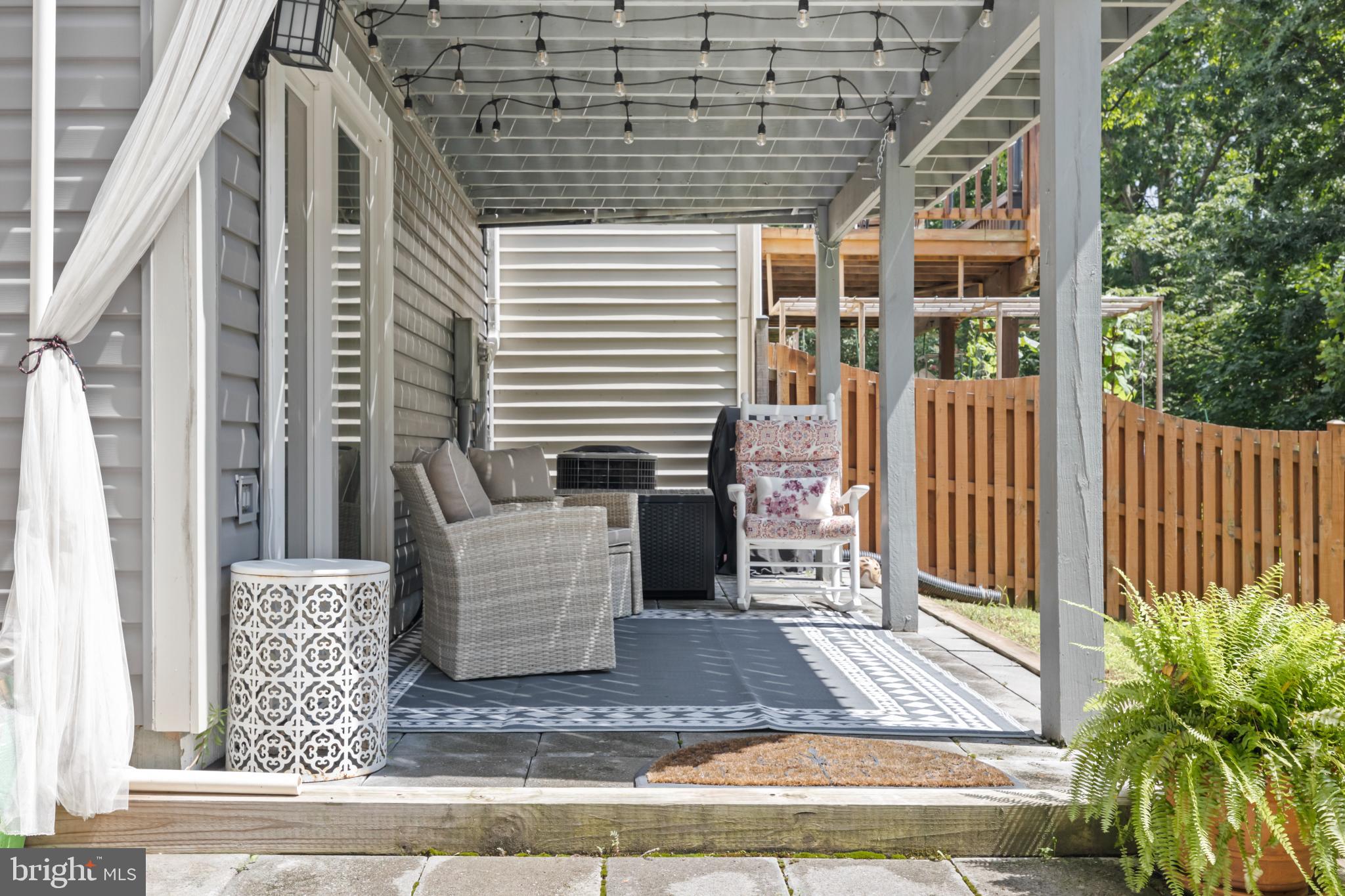 6554 PALISADES DRIVE