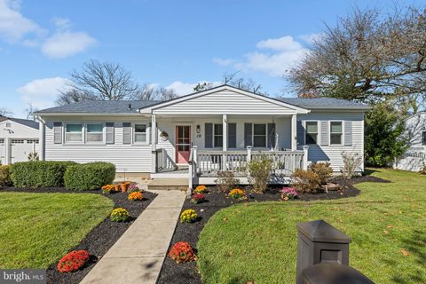 19 5TH AVENUE S DEL HAVEN NJ 08251