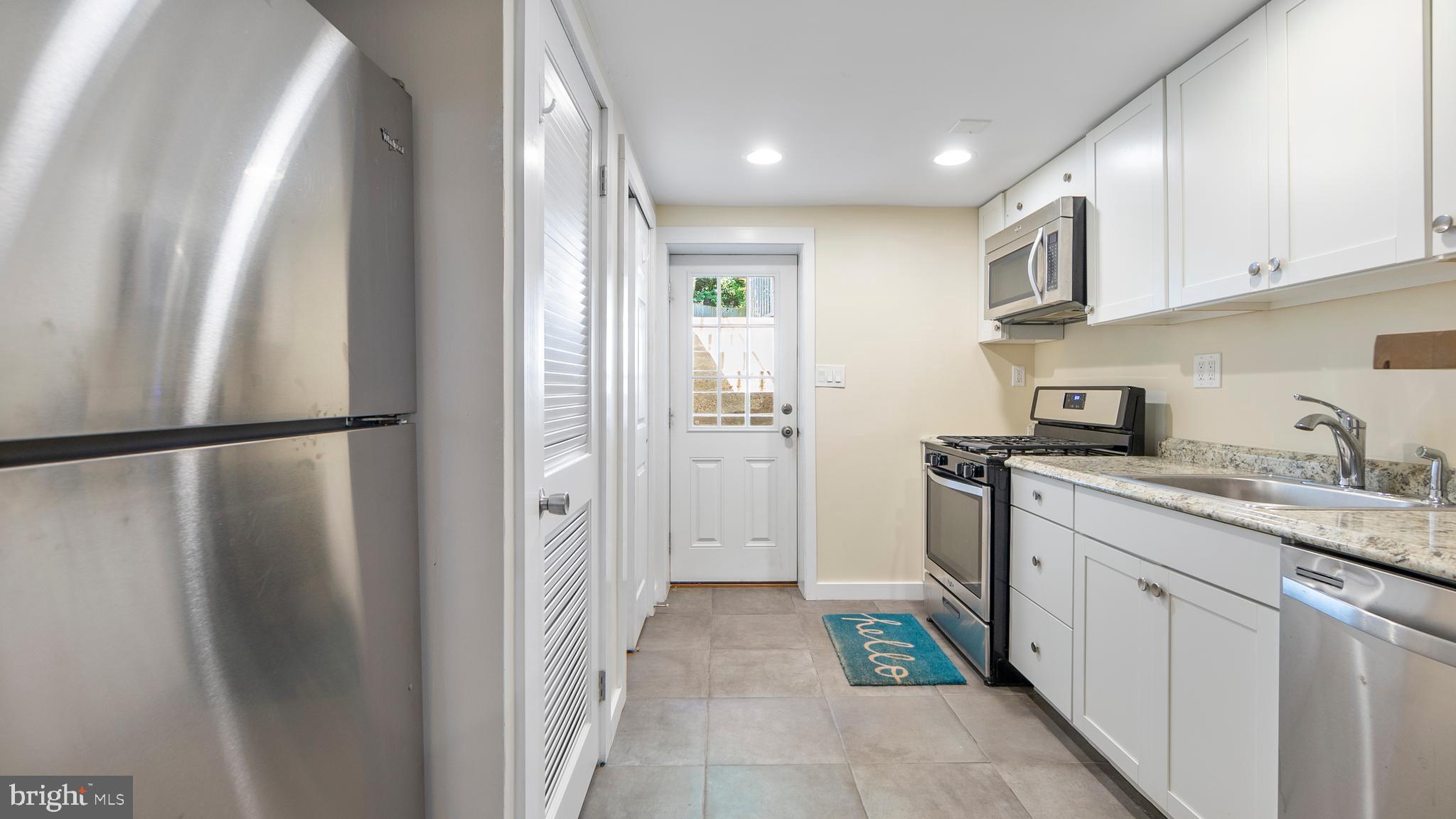 HUNTINGTON TERRACE - Residential