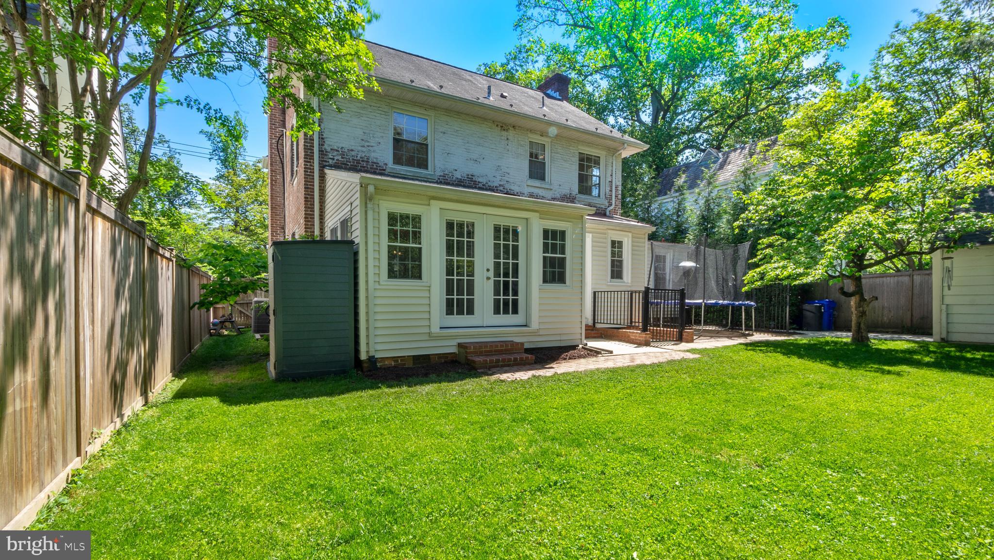 HUNTINGTON TERRACE - Residential