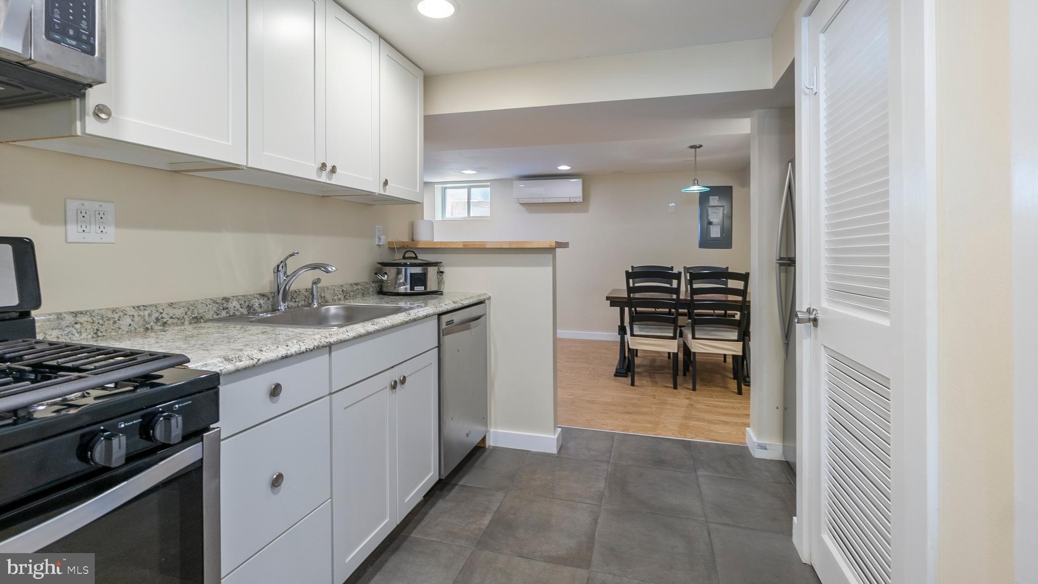 HUNTINGTON TERRACE - Residential