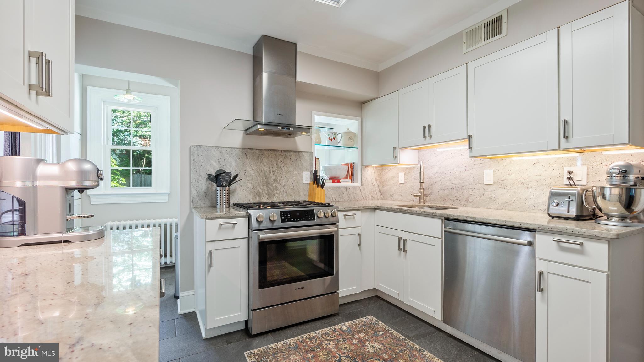 HUNTINGTON TERRACE - Residential