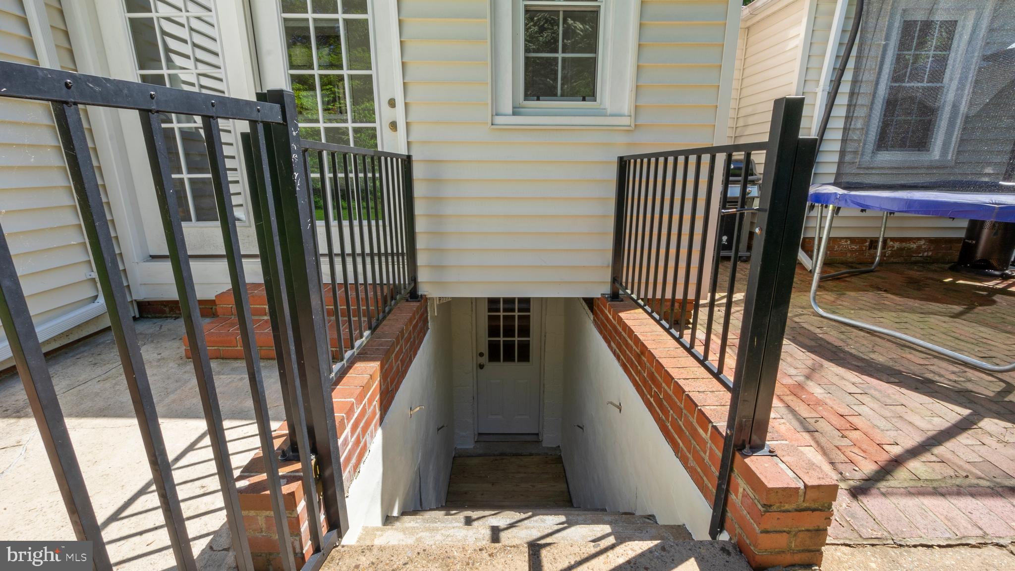 HUNTINGTON TERRACE - Residential