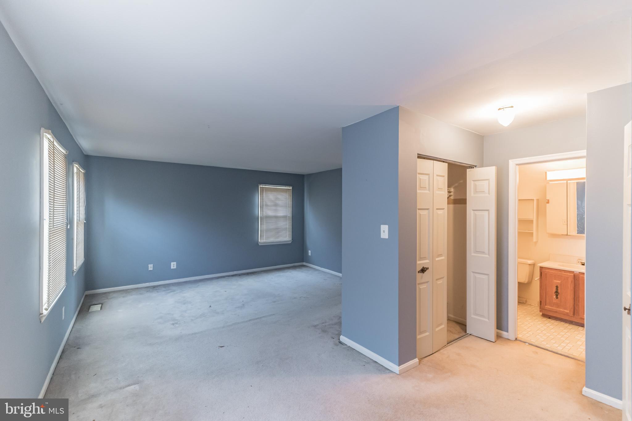 COUNTRY CREEK - Residential