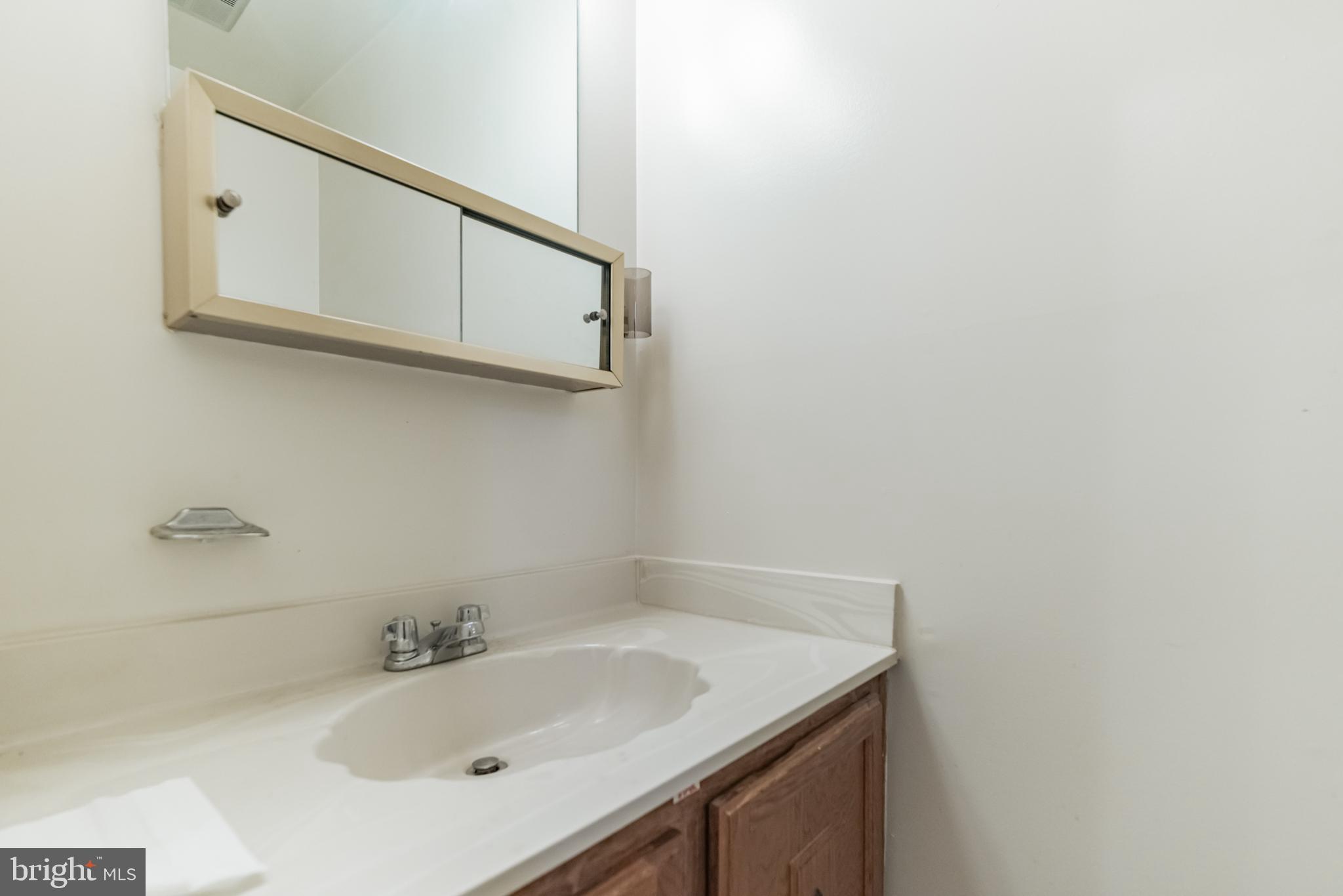 COUNTRY CREEK - Residential