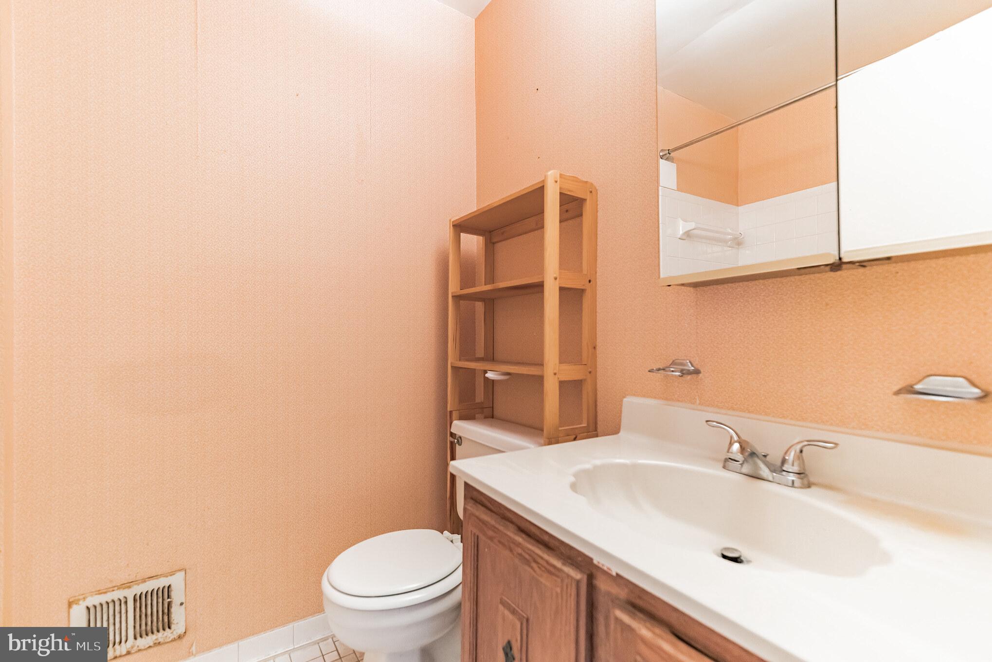 COUNTRY CREEK - Residential