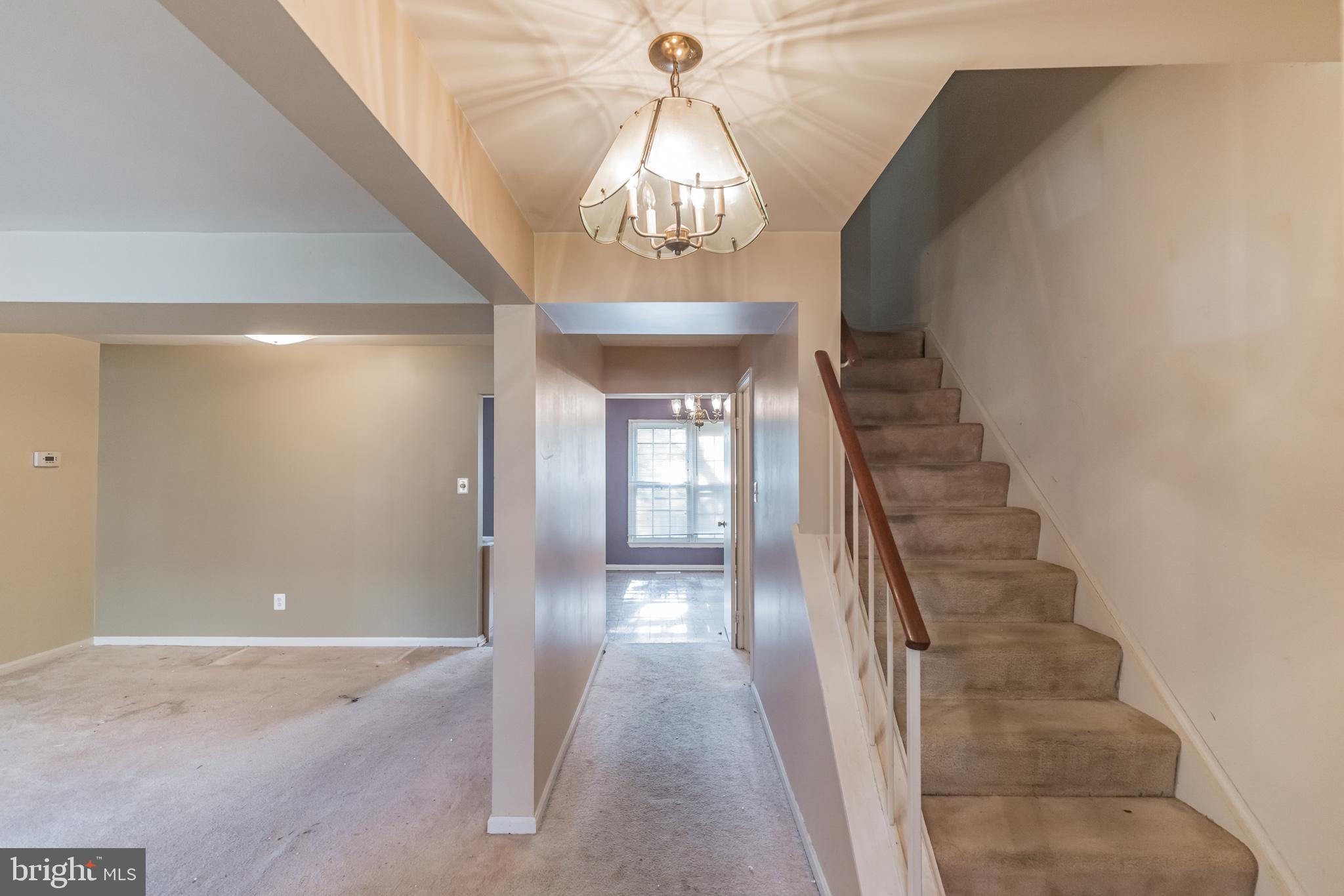 COUNTRY CREEK - Residential