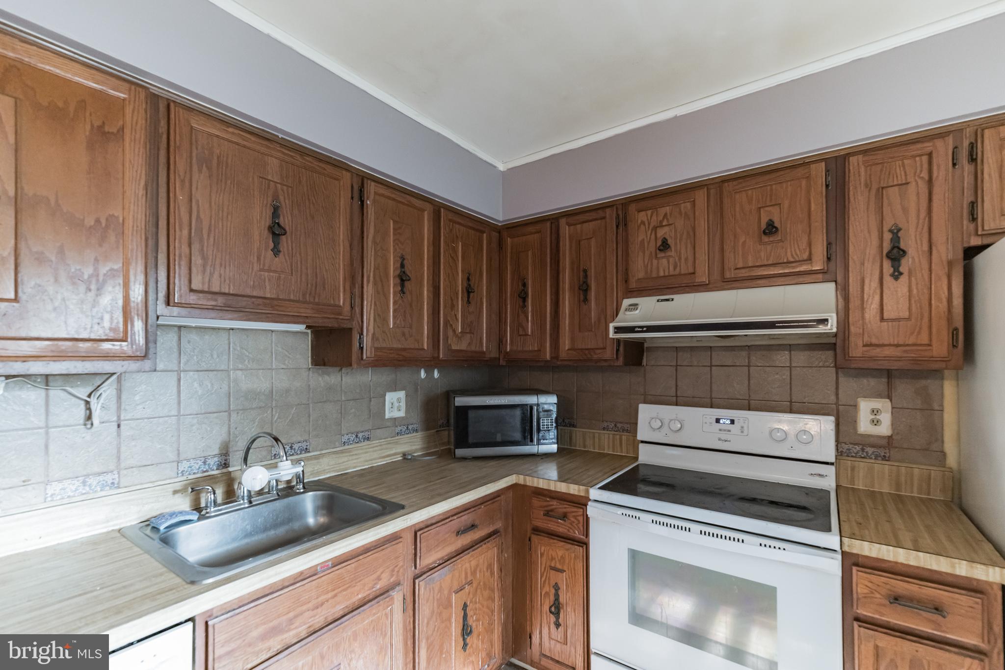 COUNTRY CREEK - Residential