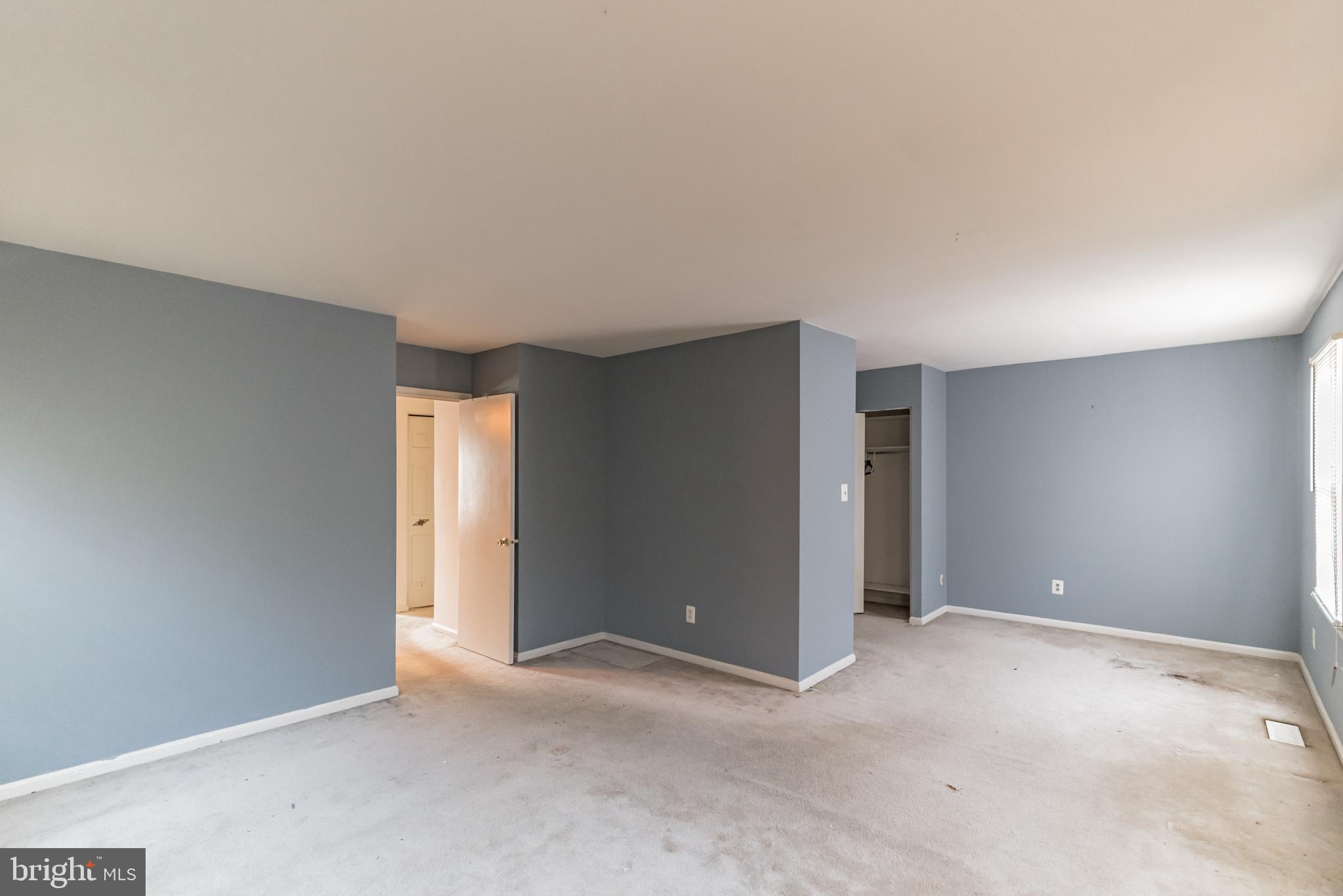 COUNTRY CREEK - Residential