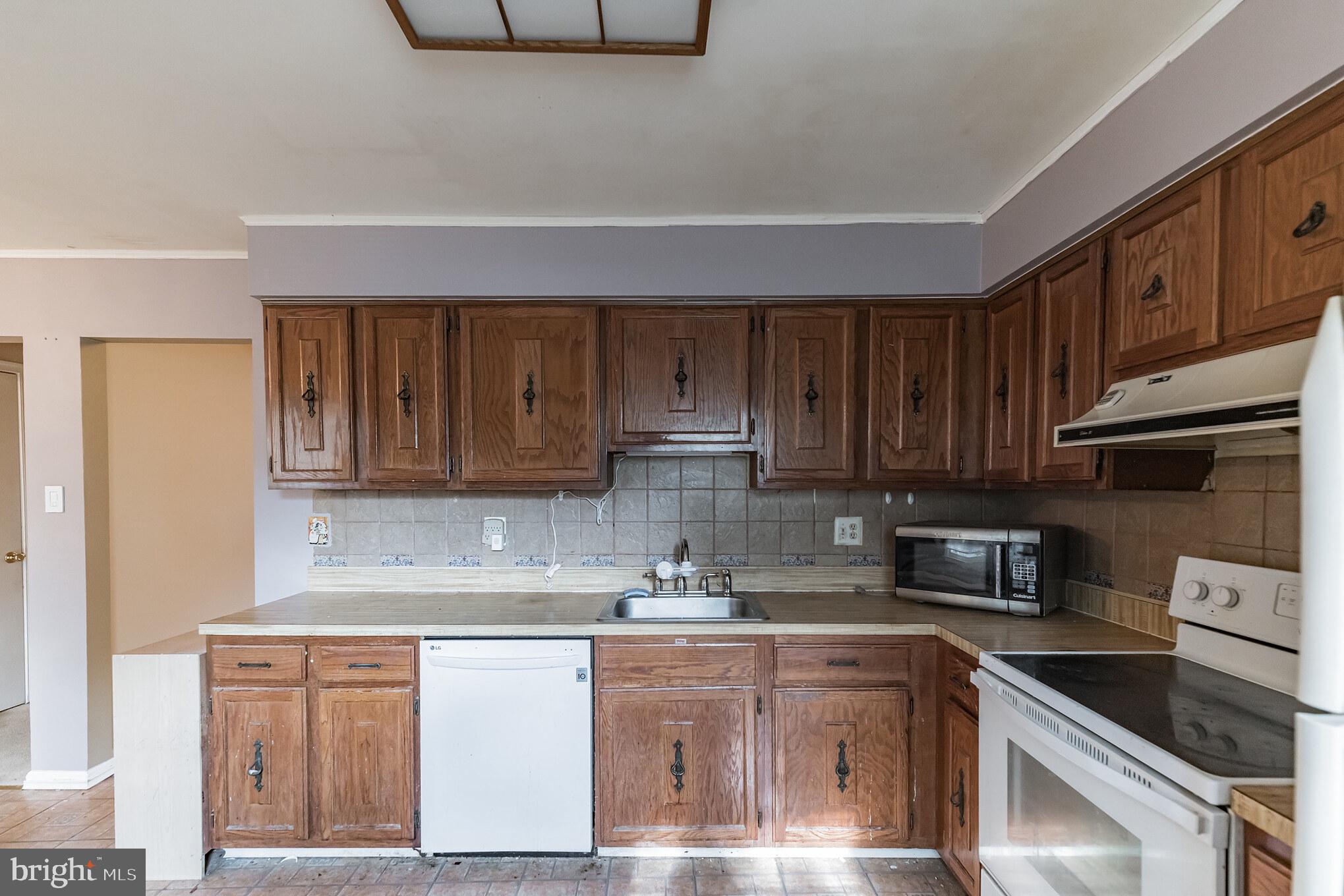 COUNTRY CREEK - Residential