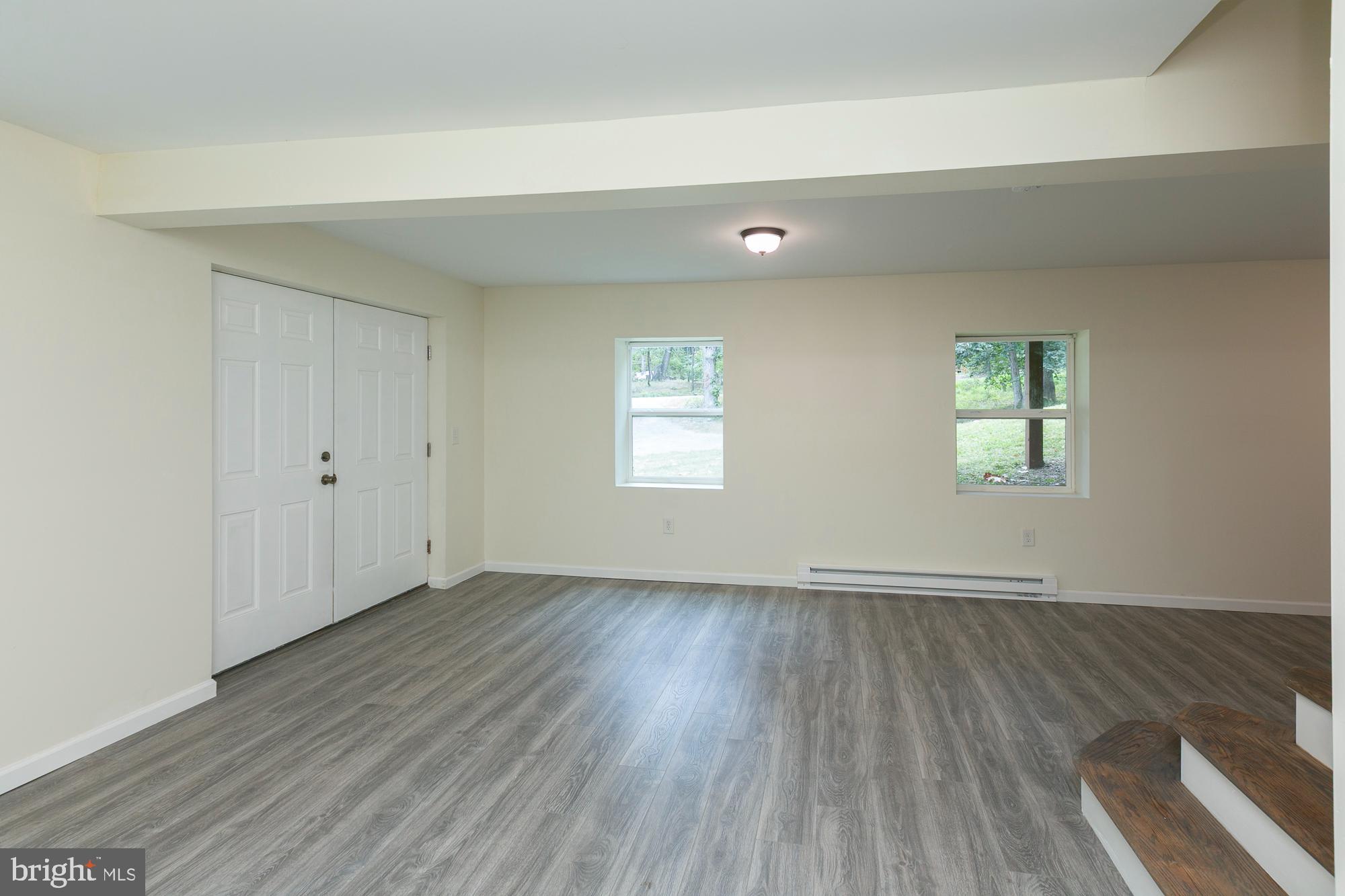 GLENWOOD FOREST - Residential