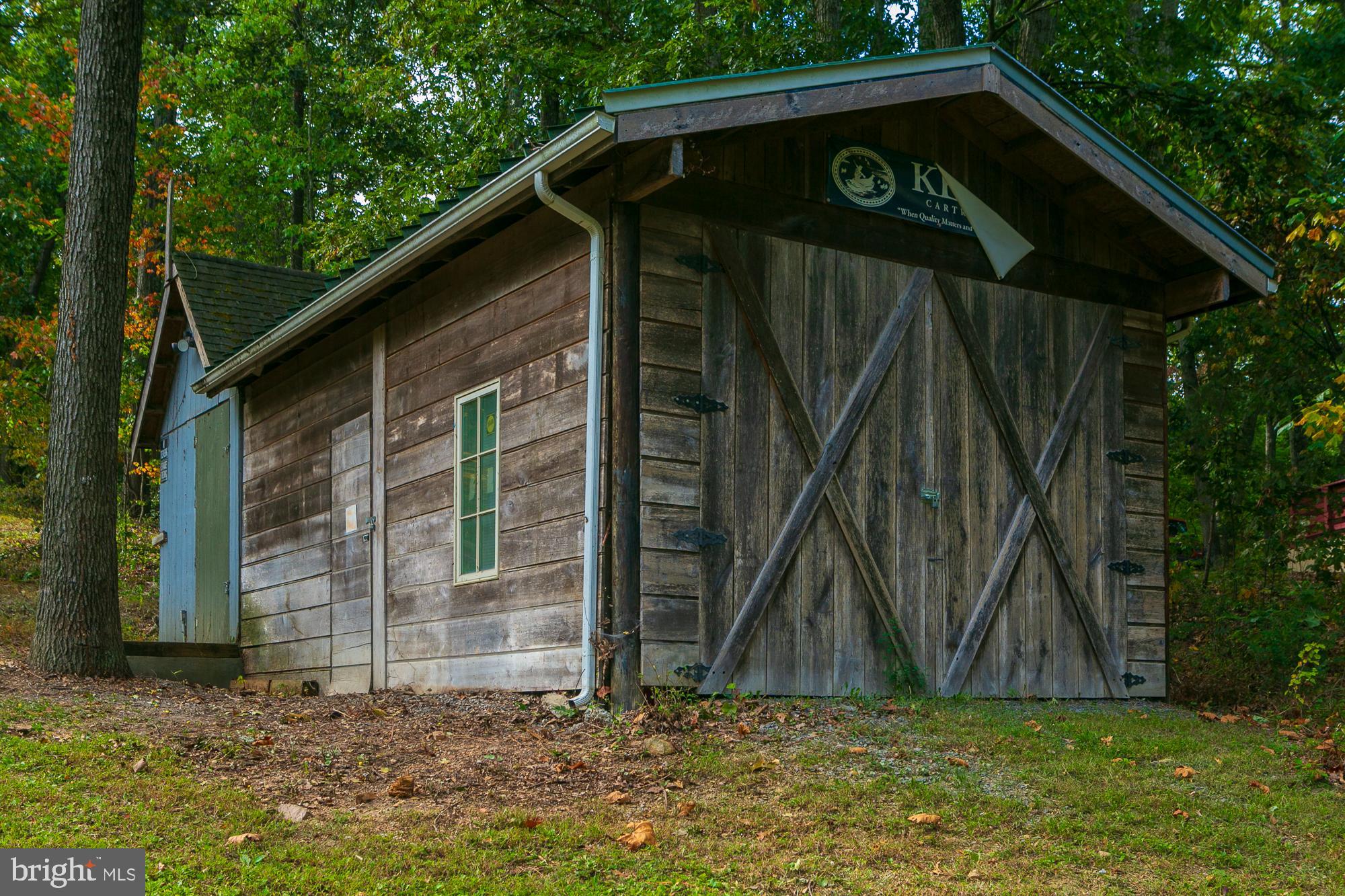 GLENWOOD FOREST - Residential