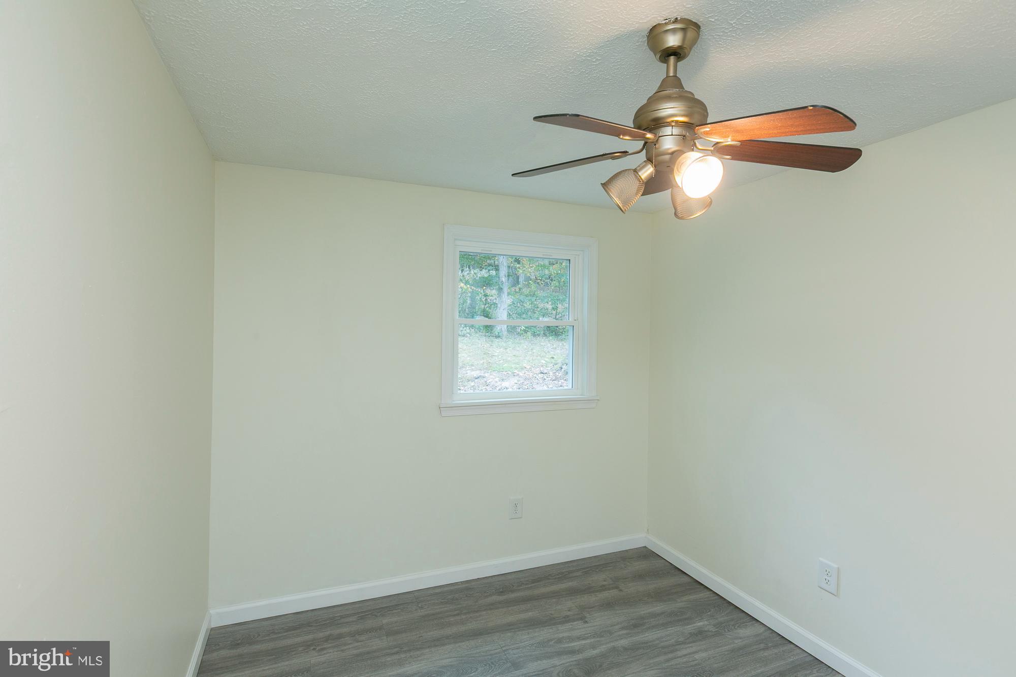 GLENWOOD FOREST - Residential