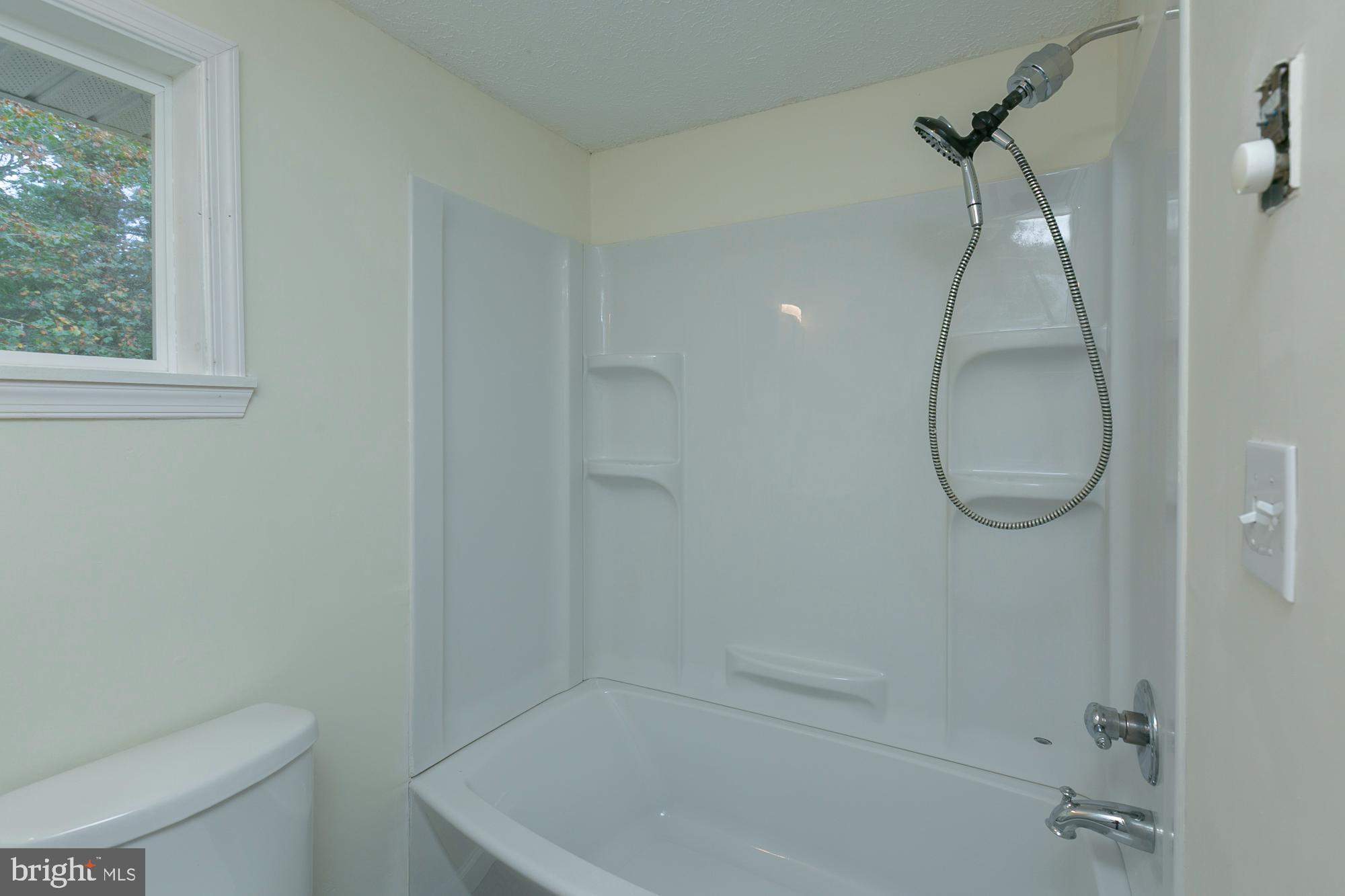 GLENWOOD FOREST - Residential