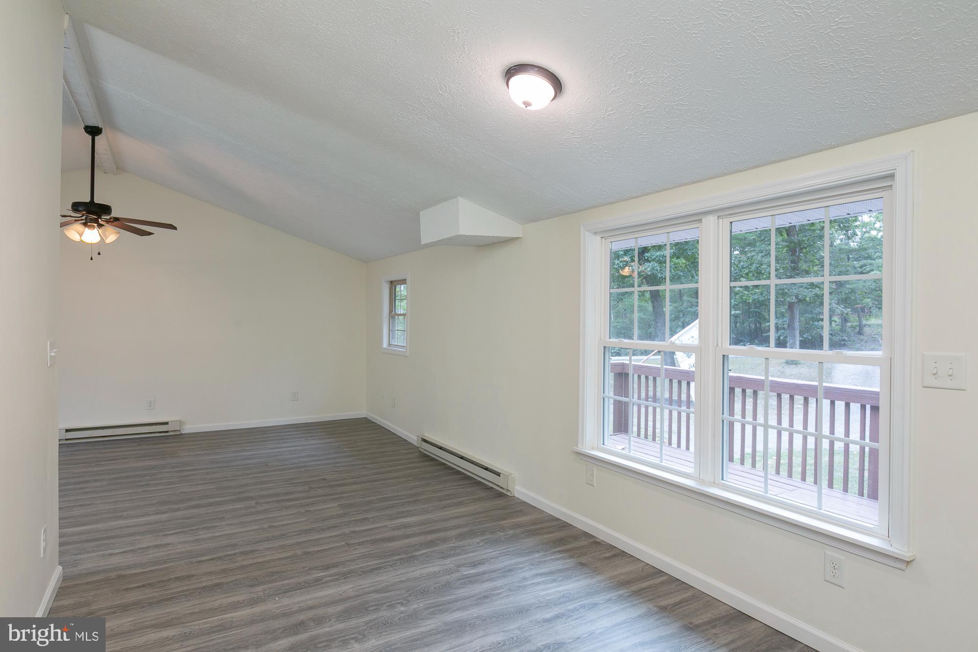 GLENWOOD FOREST - Residential