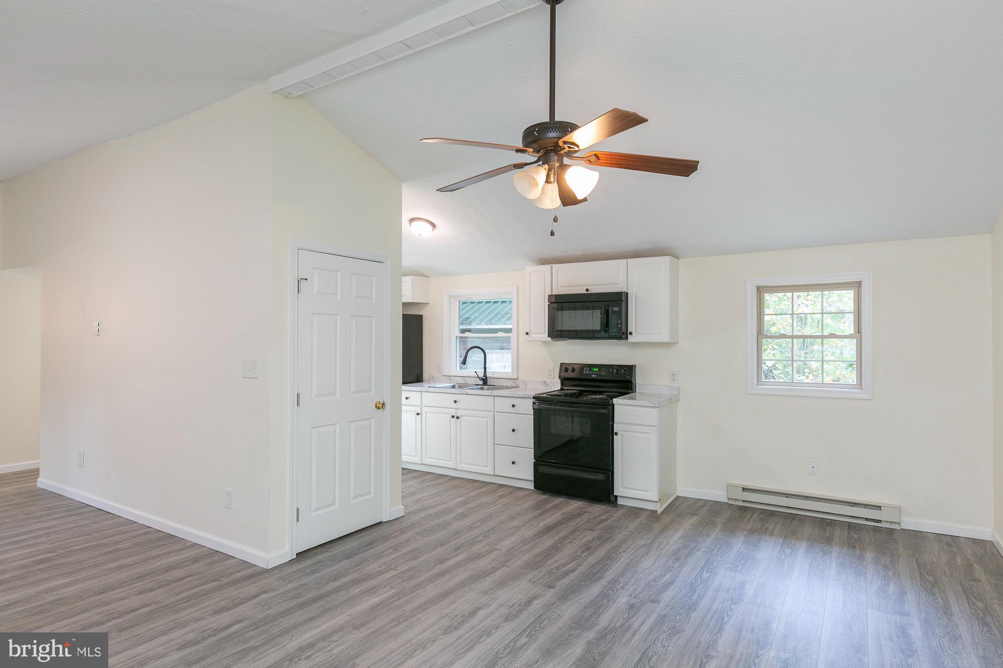 GLENWOOD FOREST - Residential