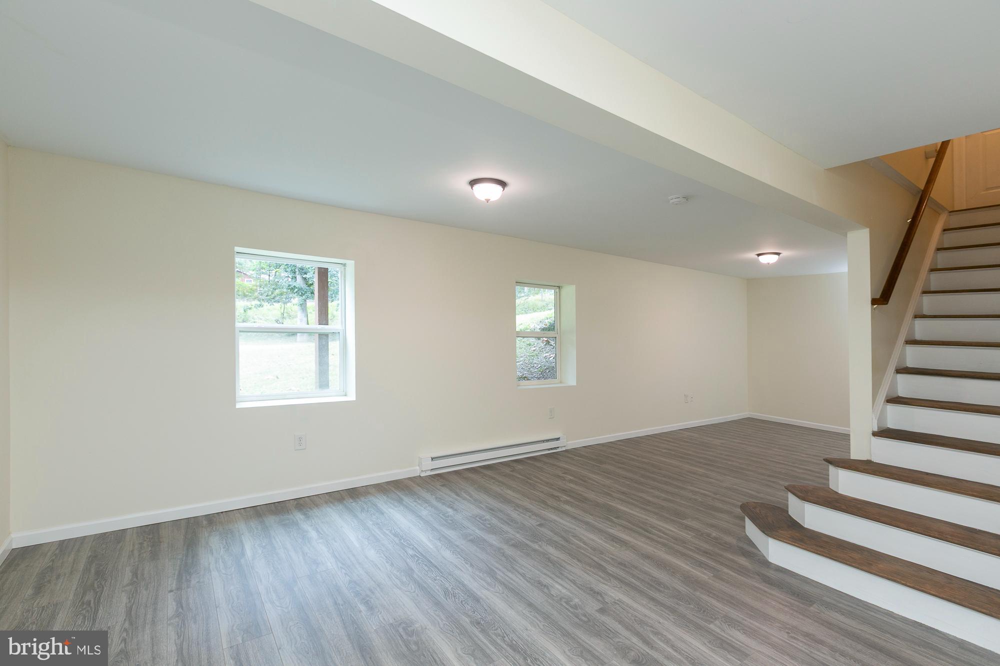 GLENWOOD FOREST - Residential