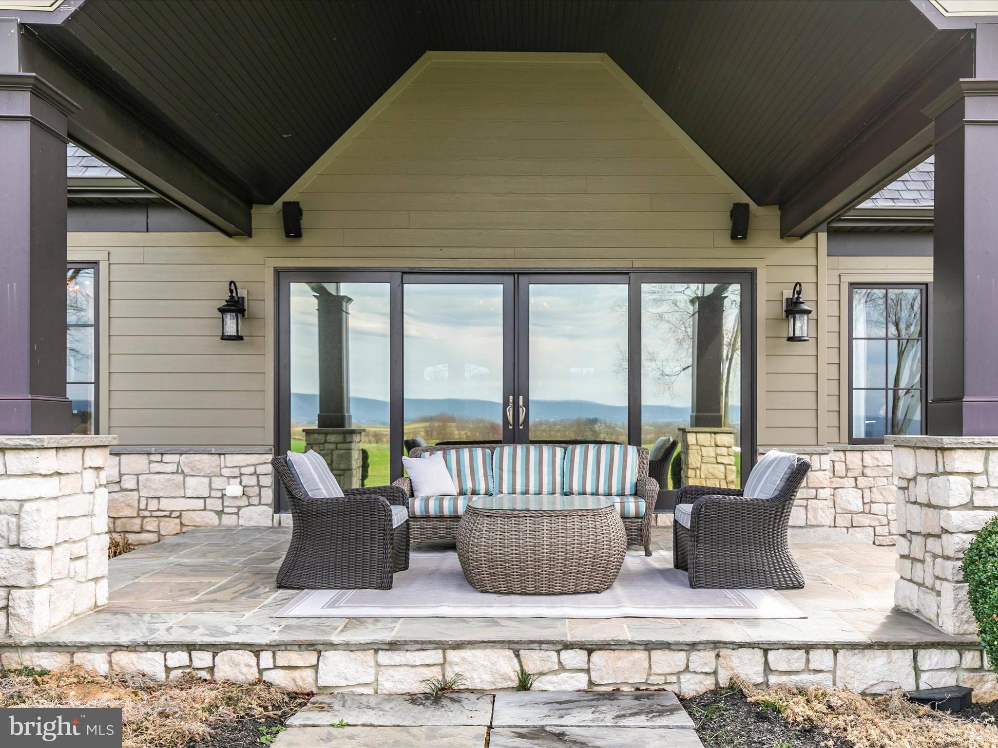 DEER SPRING FARMS - Residential