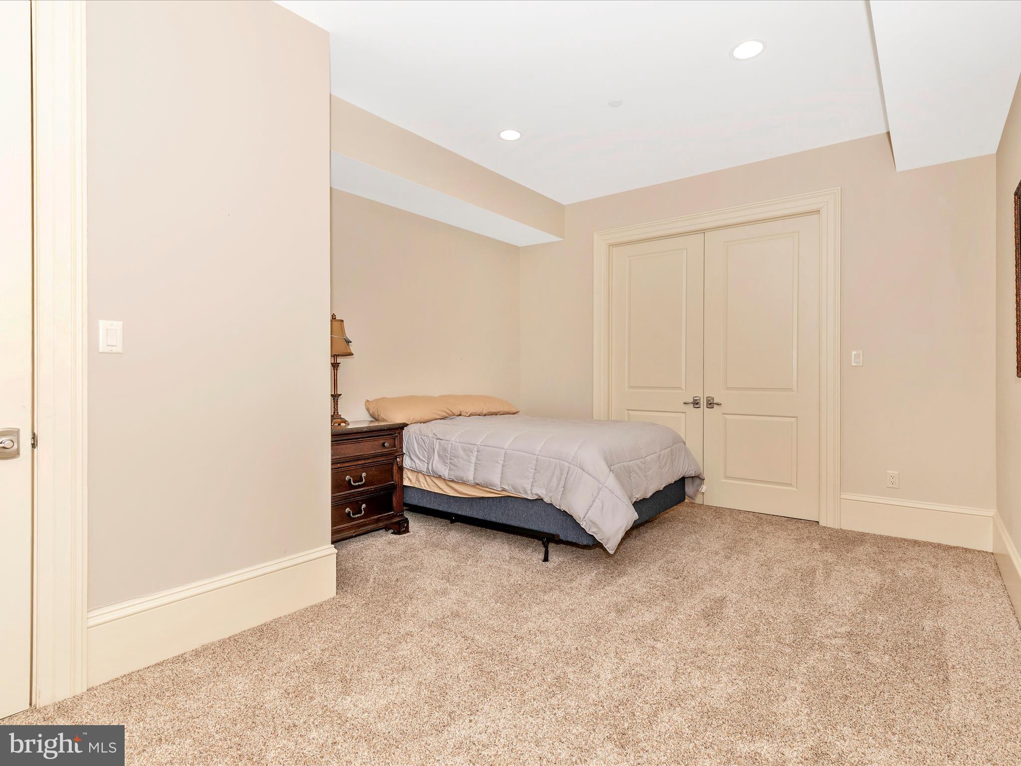 DEER SPRING FARMS - Residential