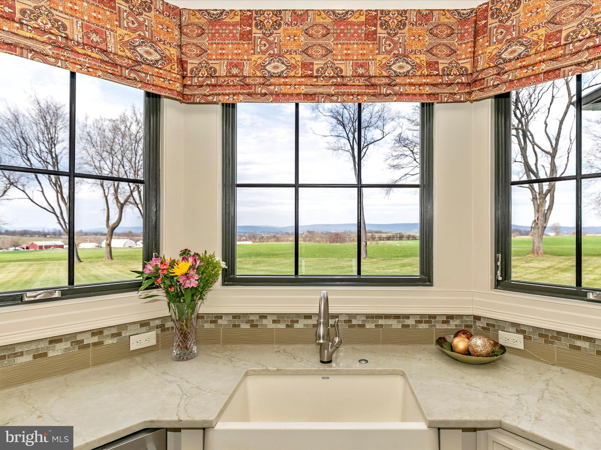 DEER SPRING FARMS - Residential