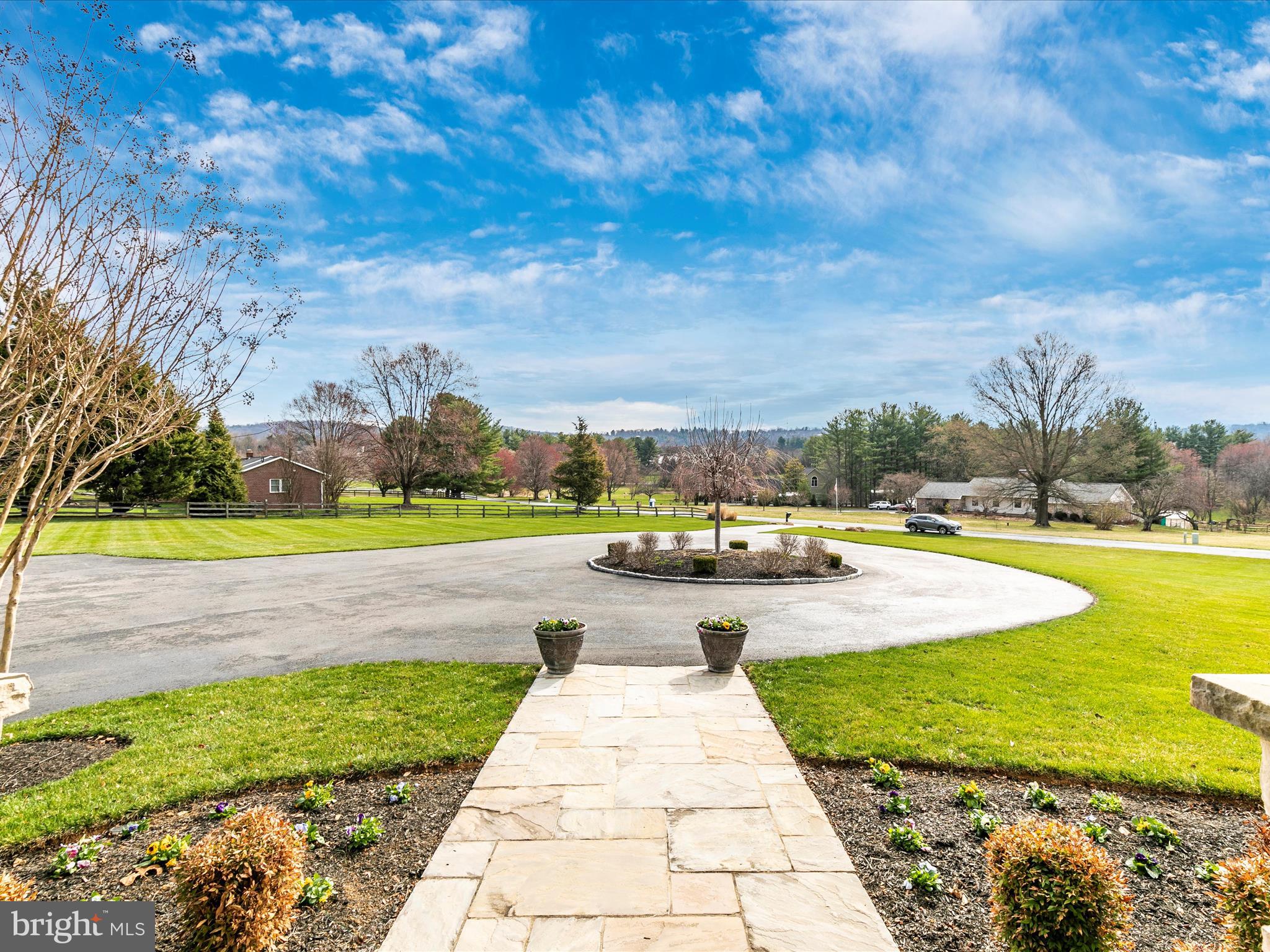 DEER SPRING FARMS - Residential