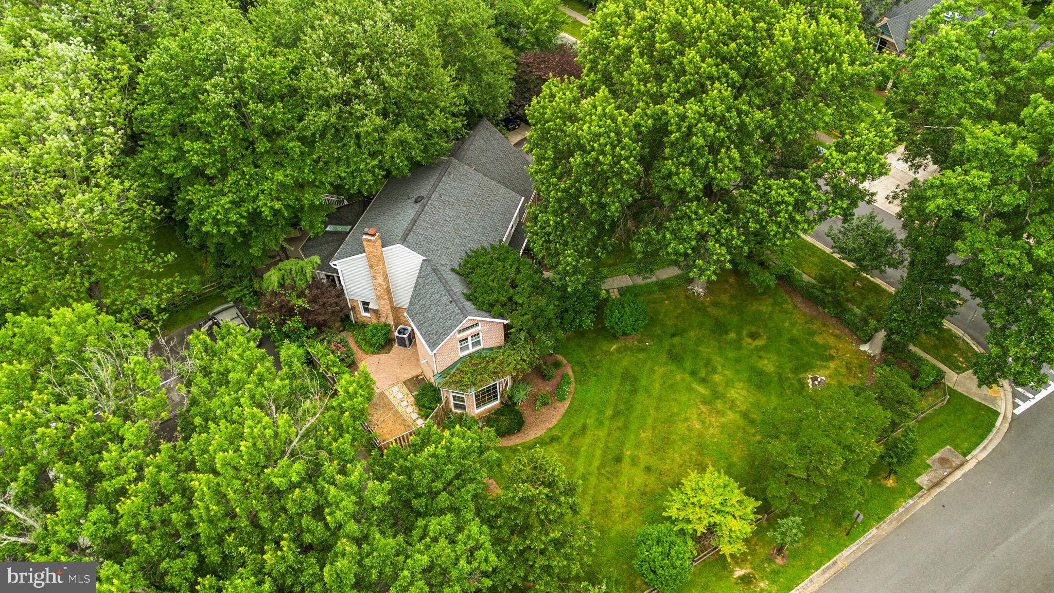 FALLS ORCHARD - Residential