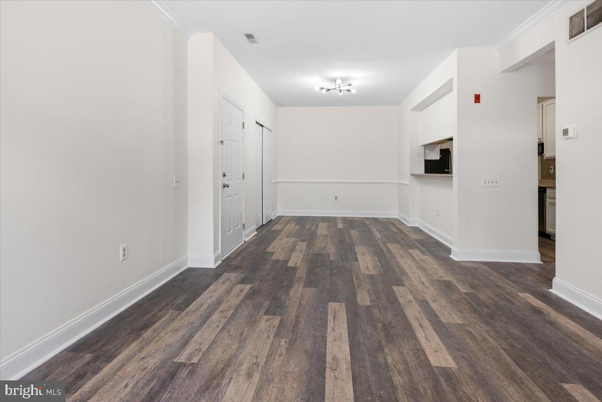 WATERS EDGE - Residential