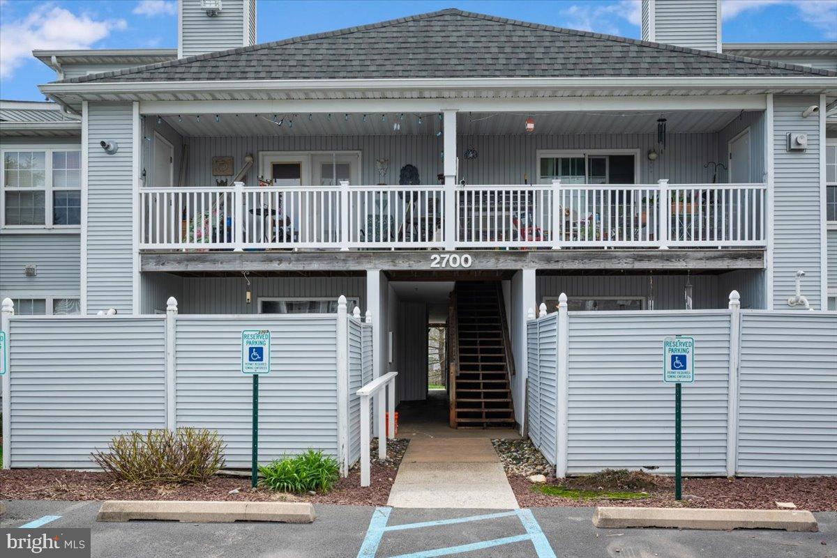 WATERS EDGE - Residential