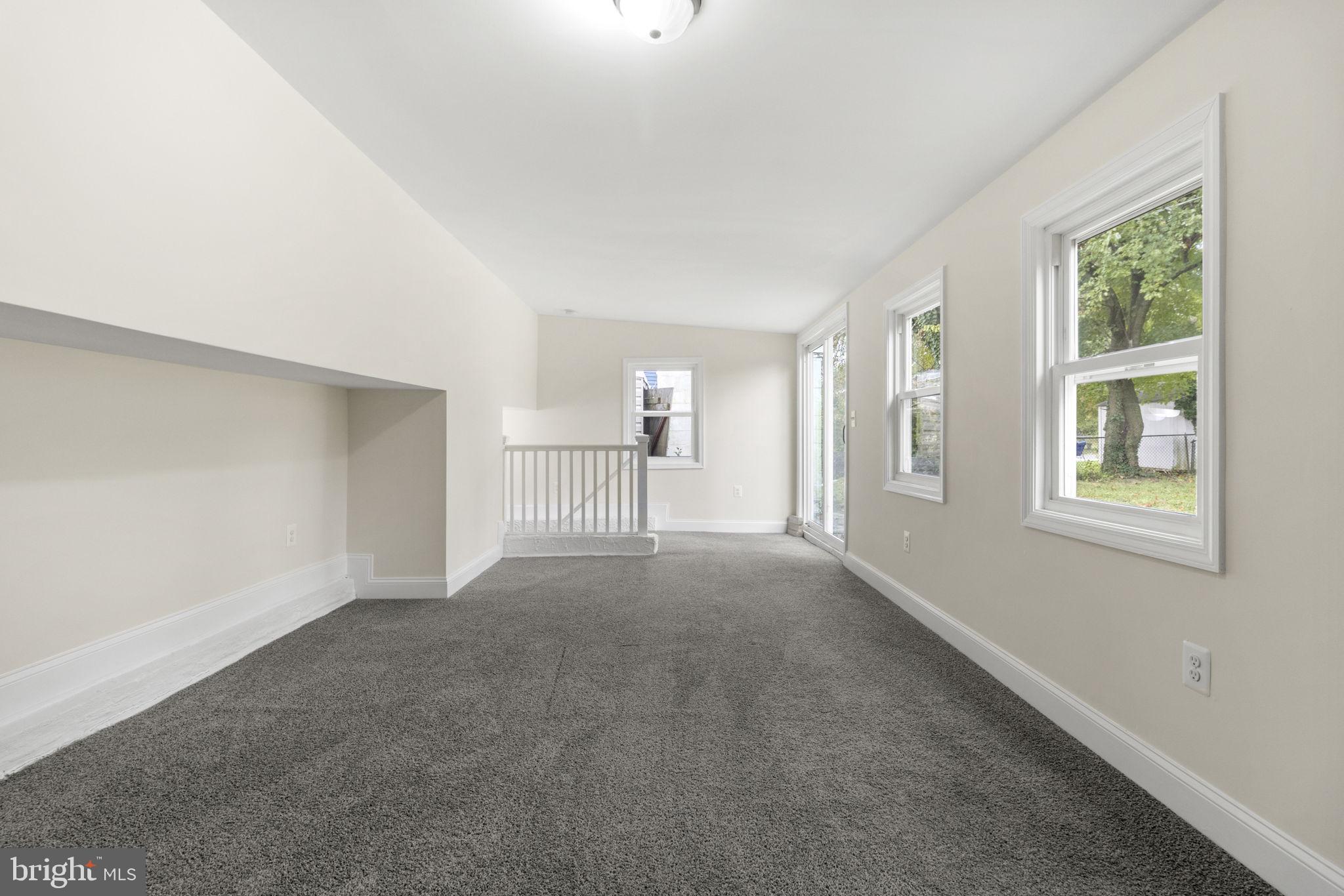 WOODMOOR ESTATES - Residential