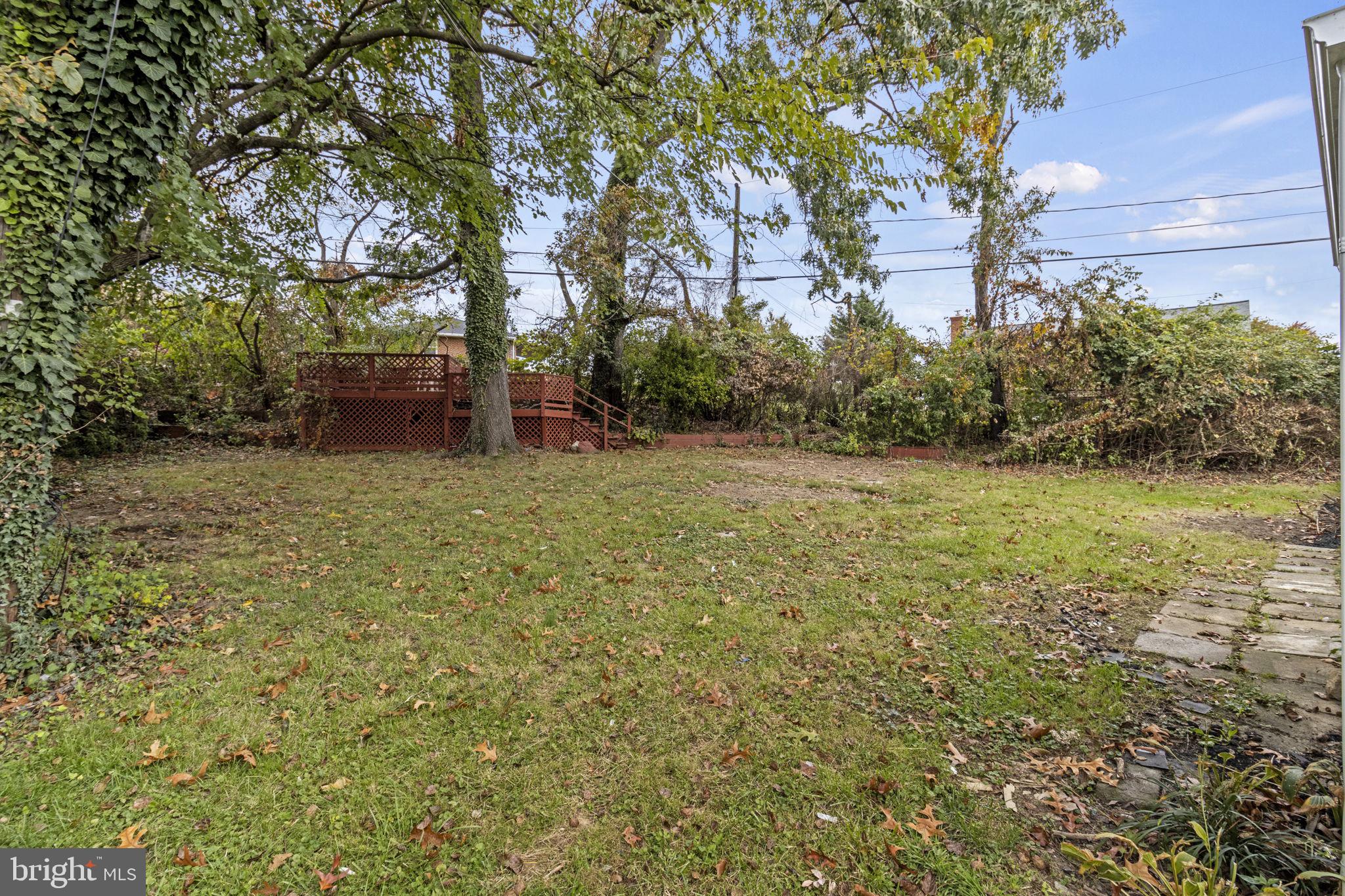 WOODMOOR ESTATES - Residential