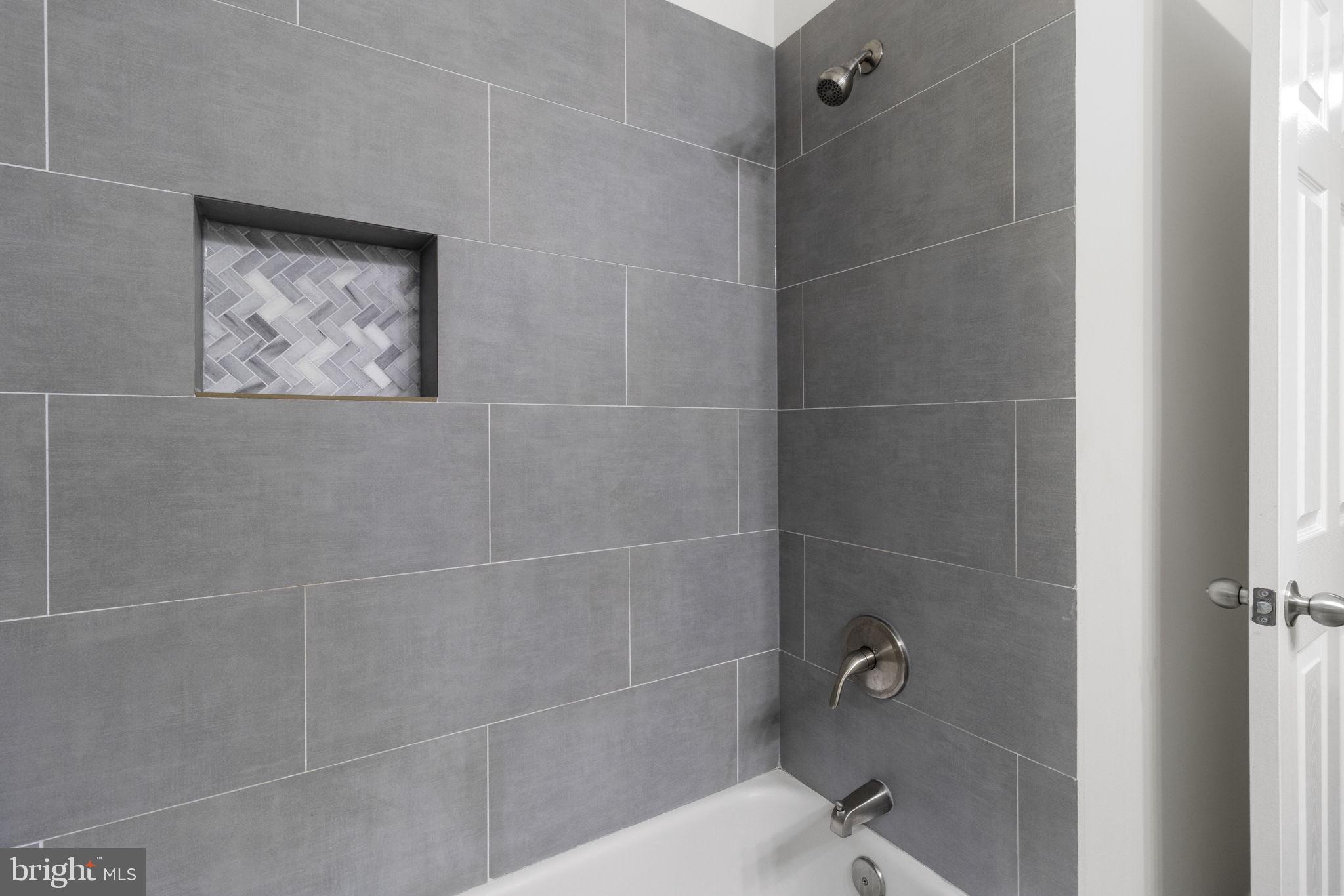 WOODMOOR ESTATES - Residential