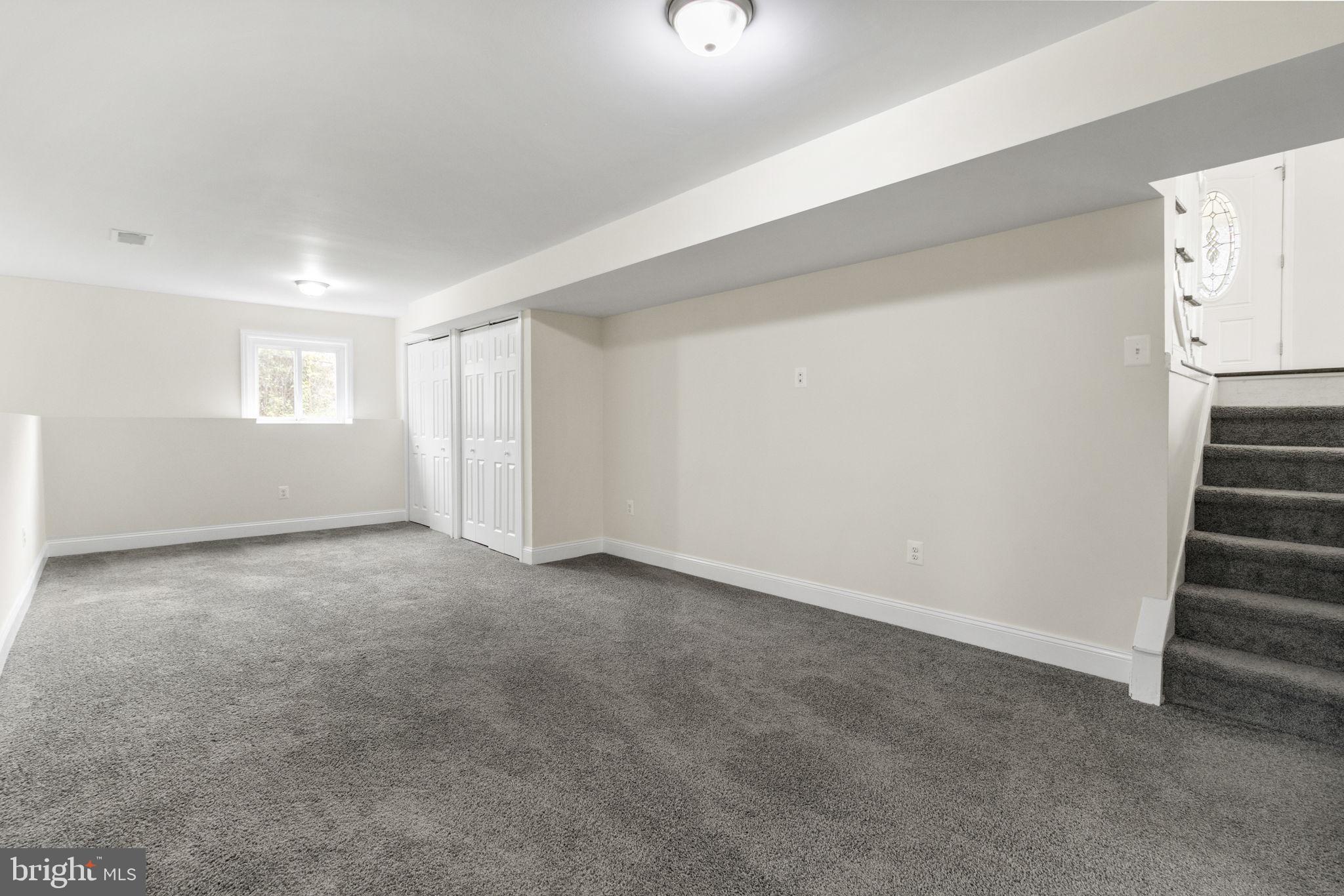 WOODMOOR ESTATES - Residential