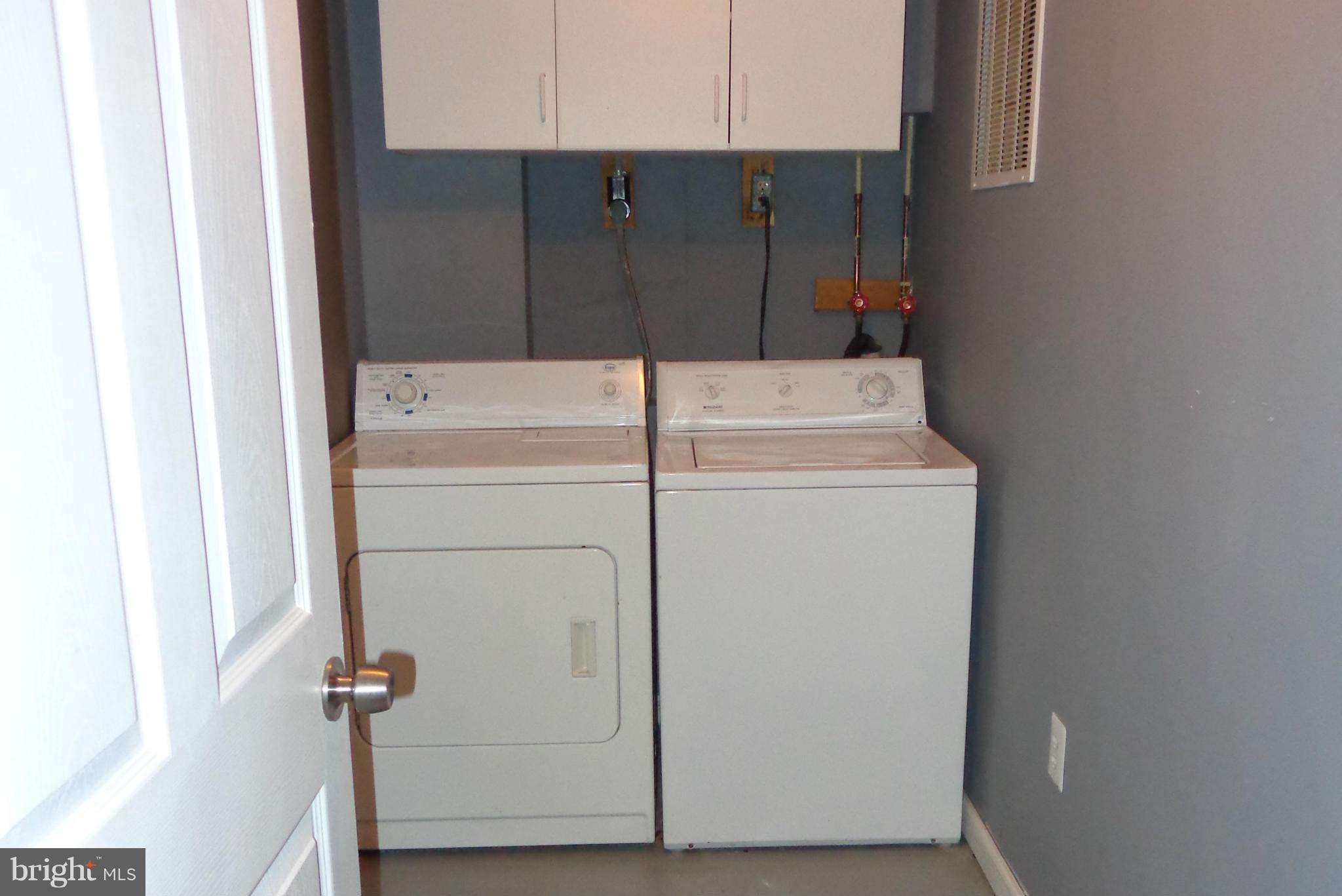 LONDON TOWN WEST - Residential