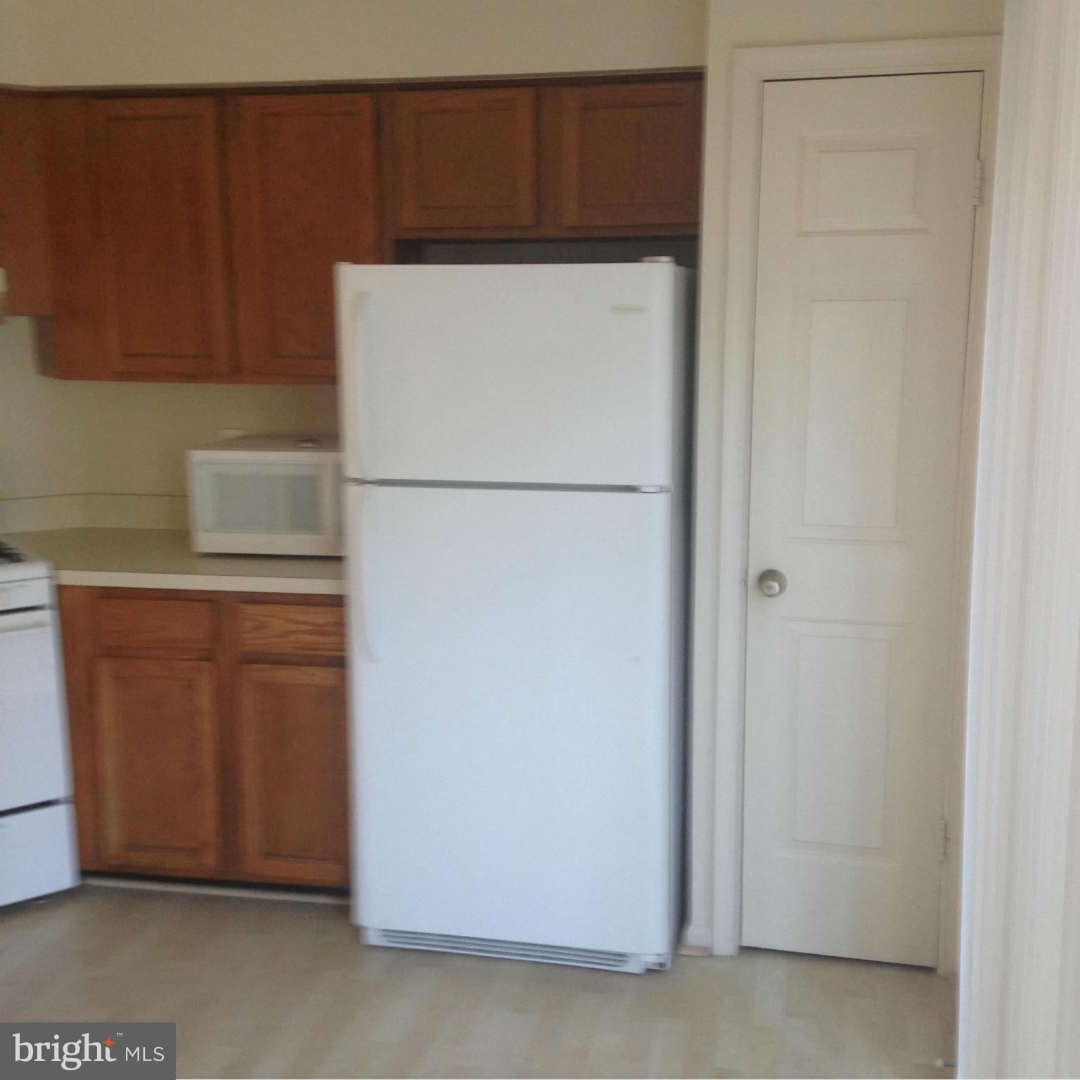 LONDON TOWN WEST - Residential