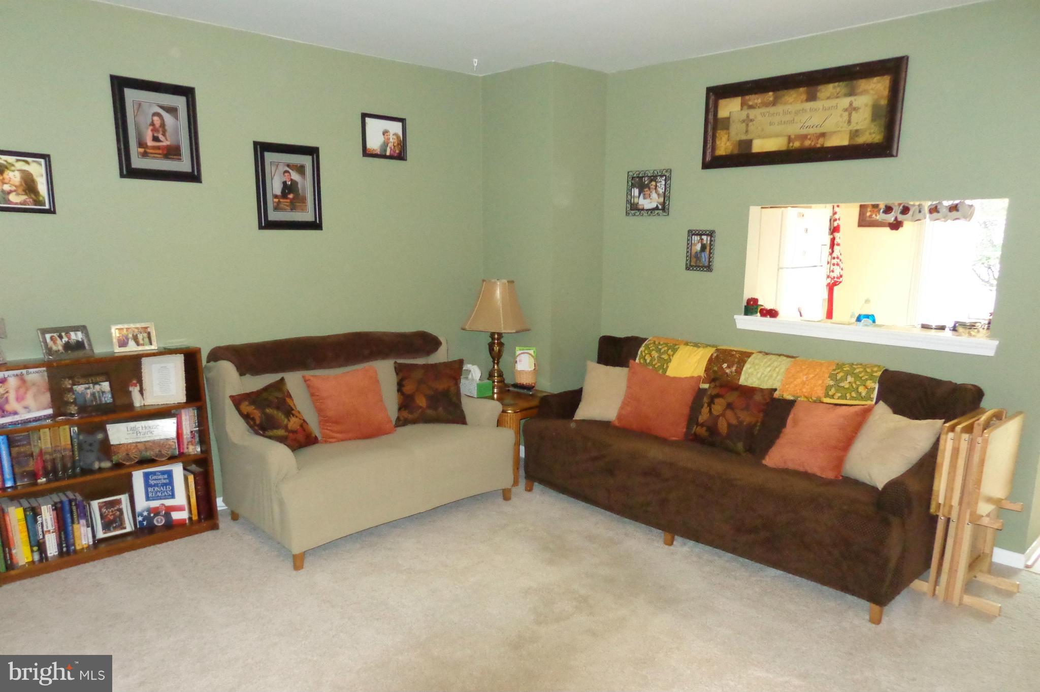 LONDON TOWN WEST - Residential