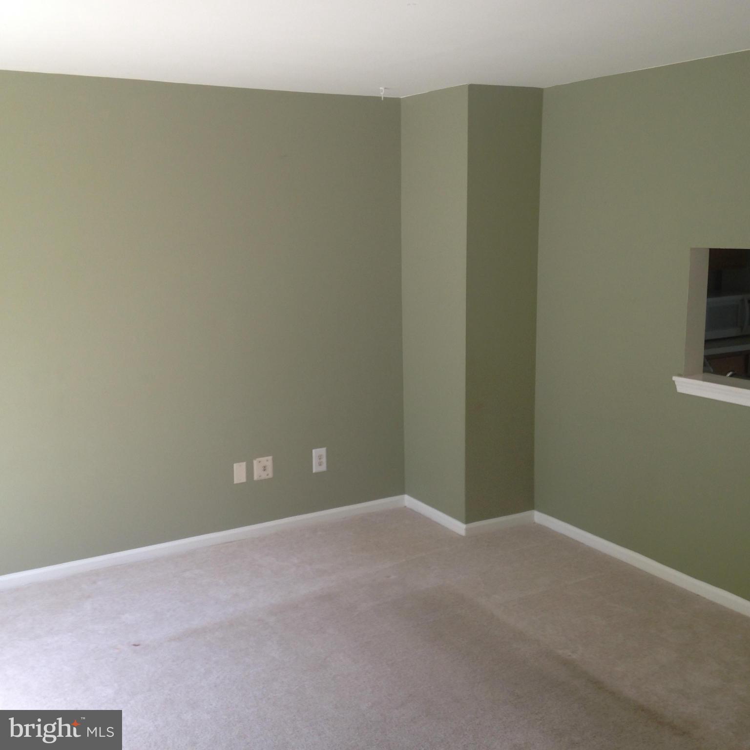 LONDON TOWN WEST - Residential