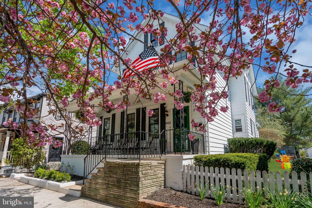Photo of 440 St Louis Avenue, EGG HARBOR CITY, NJ 08215 (MLS # NJAC2023854)
