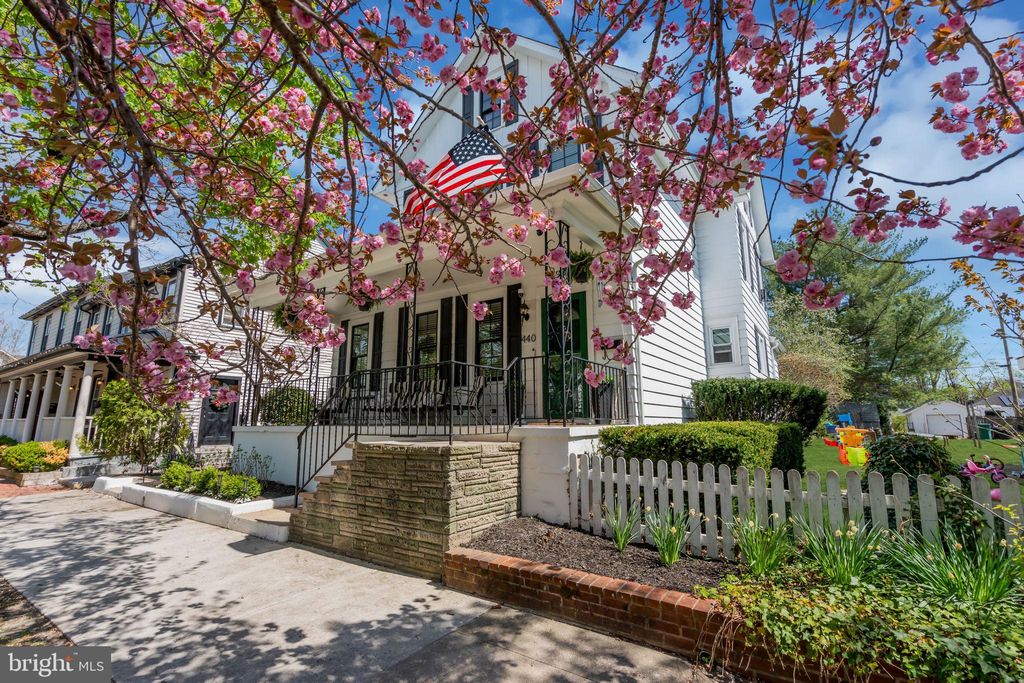 Photo of 440 St Louis Avenue, EGG HARBOR CITY, NJ 08215 (MLS # NJAC2023854)