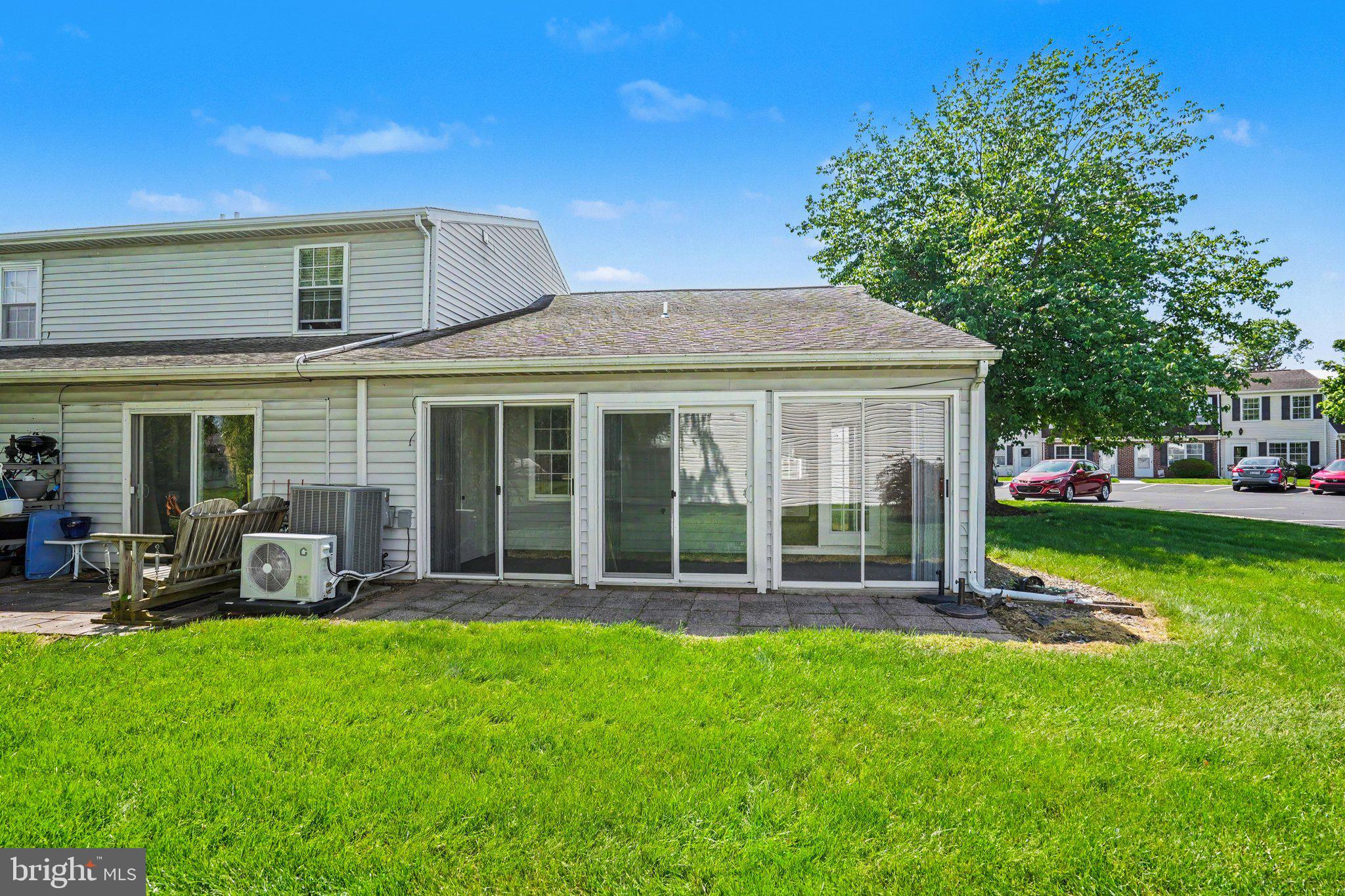SOUTHPOINT - Residential