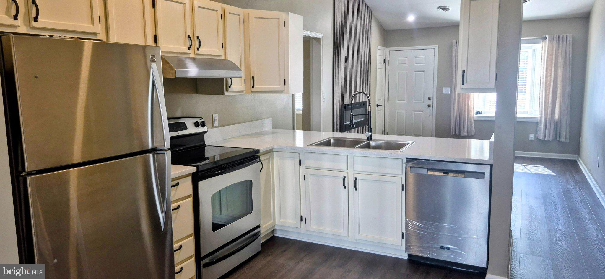 SOUTHPOINT - Residential