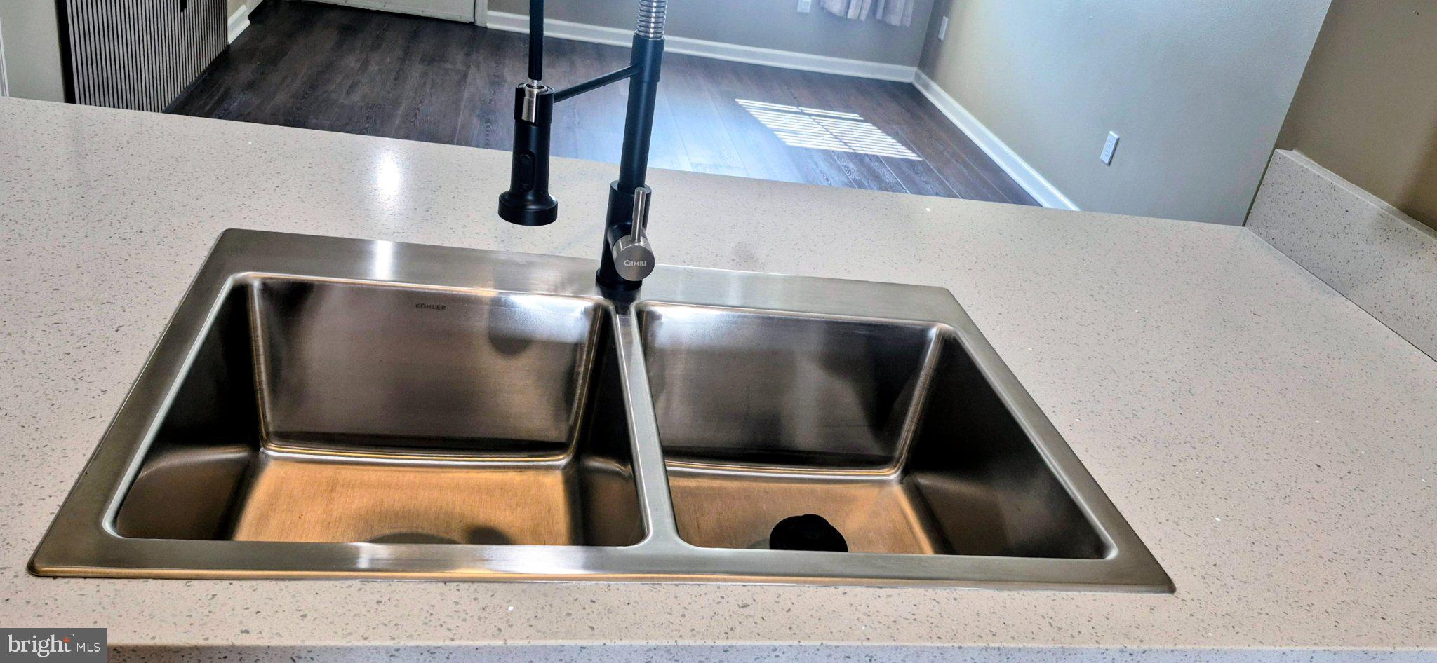 SOUTHPOINT - Residential