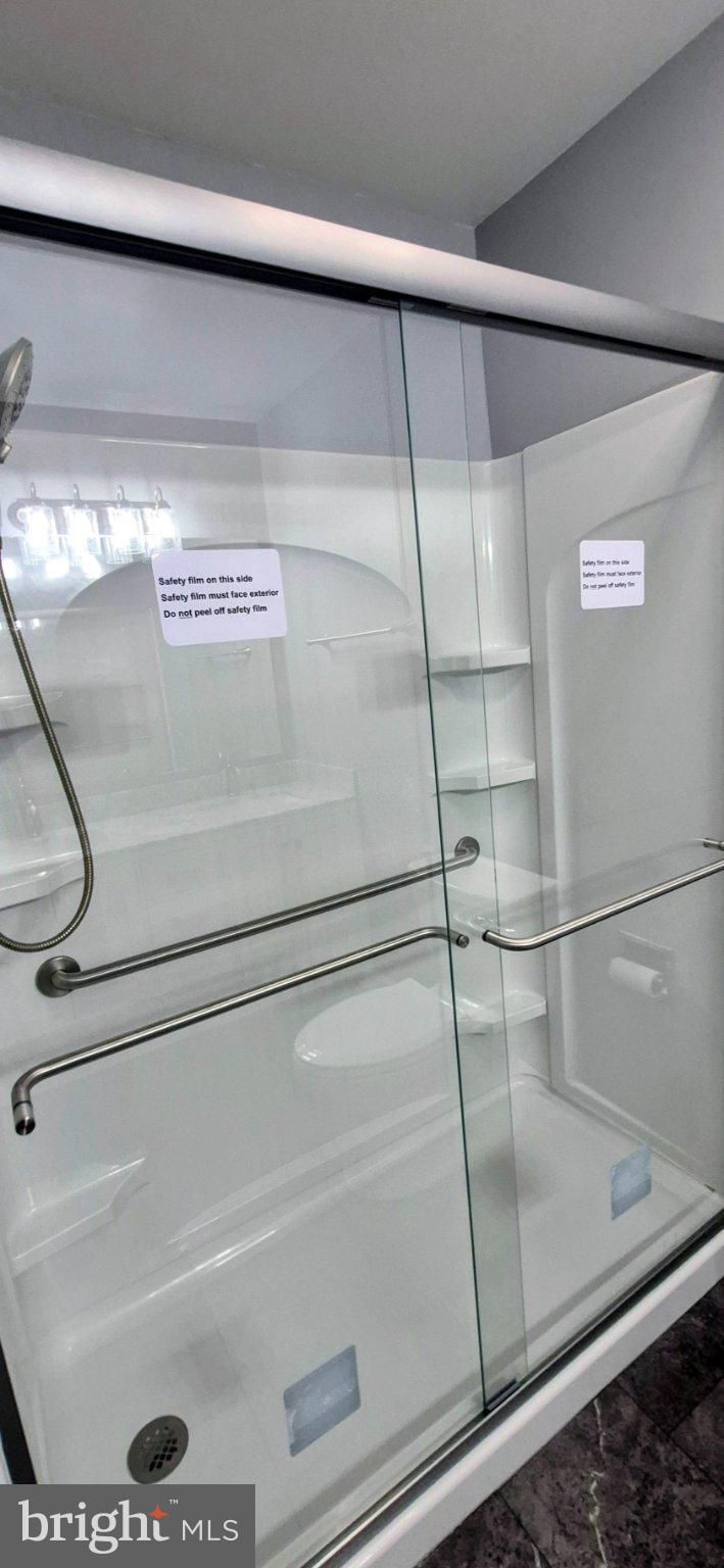 SOUTHPOINT - Residential