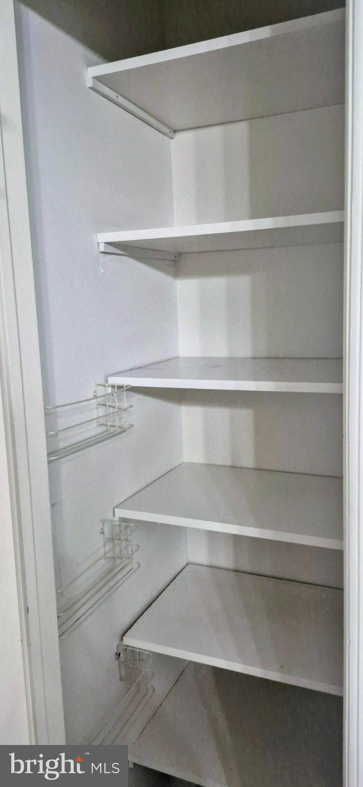 SOUTHPOINT - Residential