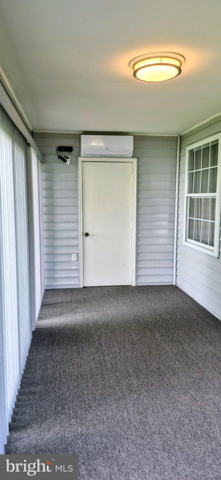 SOUTHPOINT - Residential